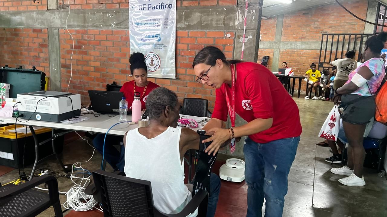 Familias desplazadas del Bajo Calima recibieron atención médica integral en Brigada de Salud