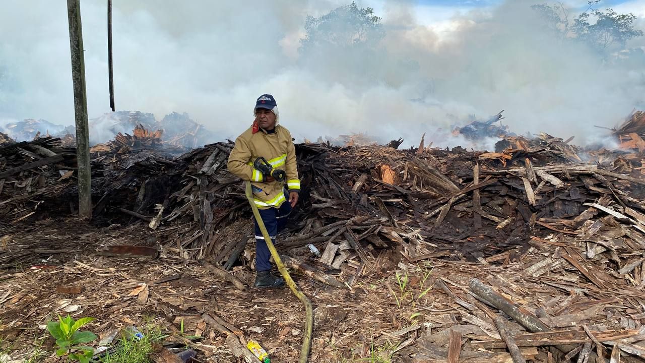 Autoridades atendieron emergencias por incendios en Buenaventura