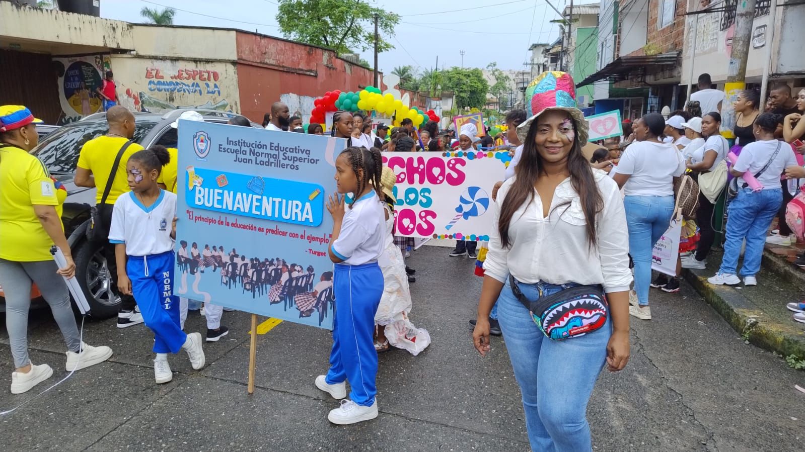 Miles de niños participaron en el Carnavalito de la Alegria realizado por la Alcaldía