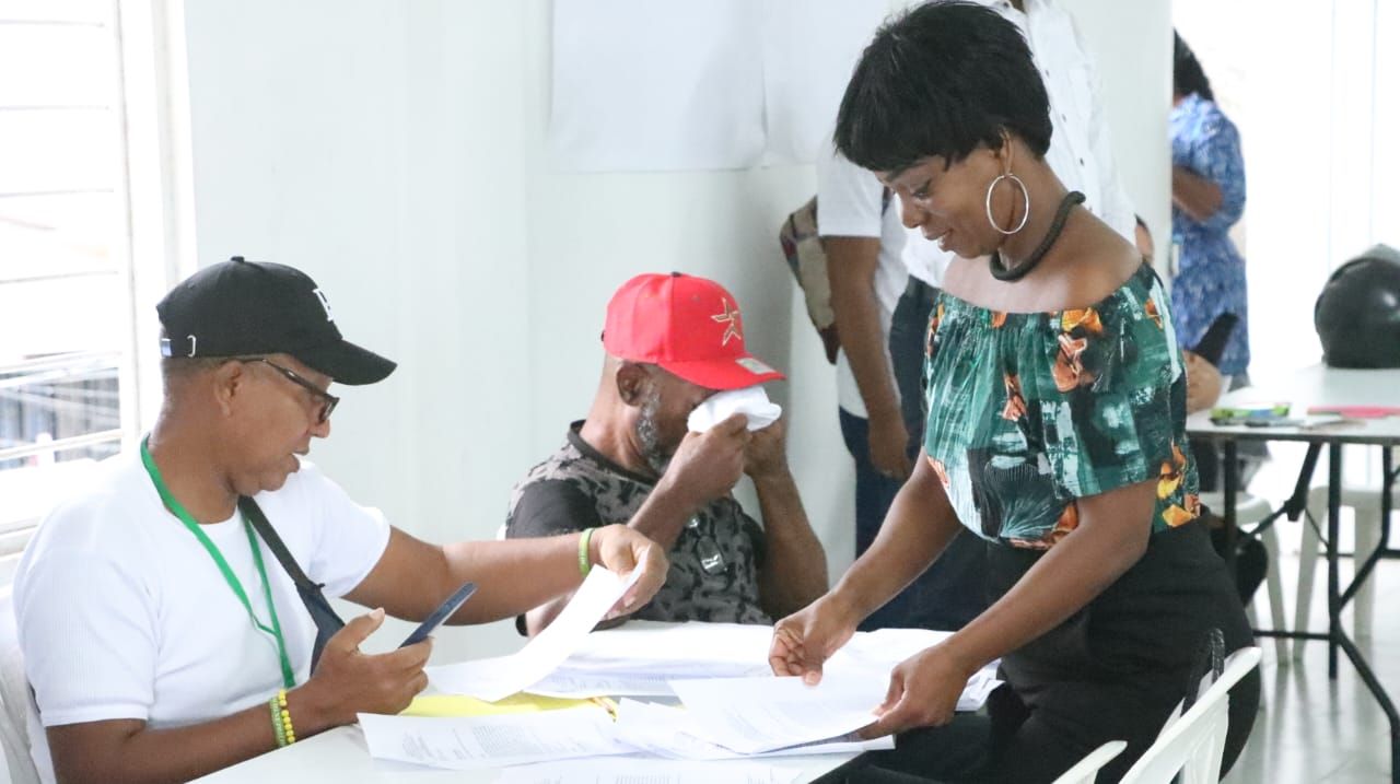 Iniciaron talleres de construcción del Plan de Desarrollo de la Localidad Continente - Pailón.