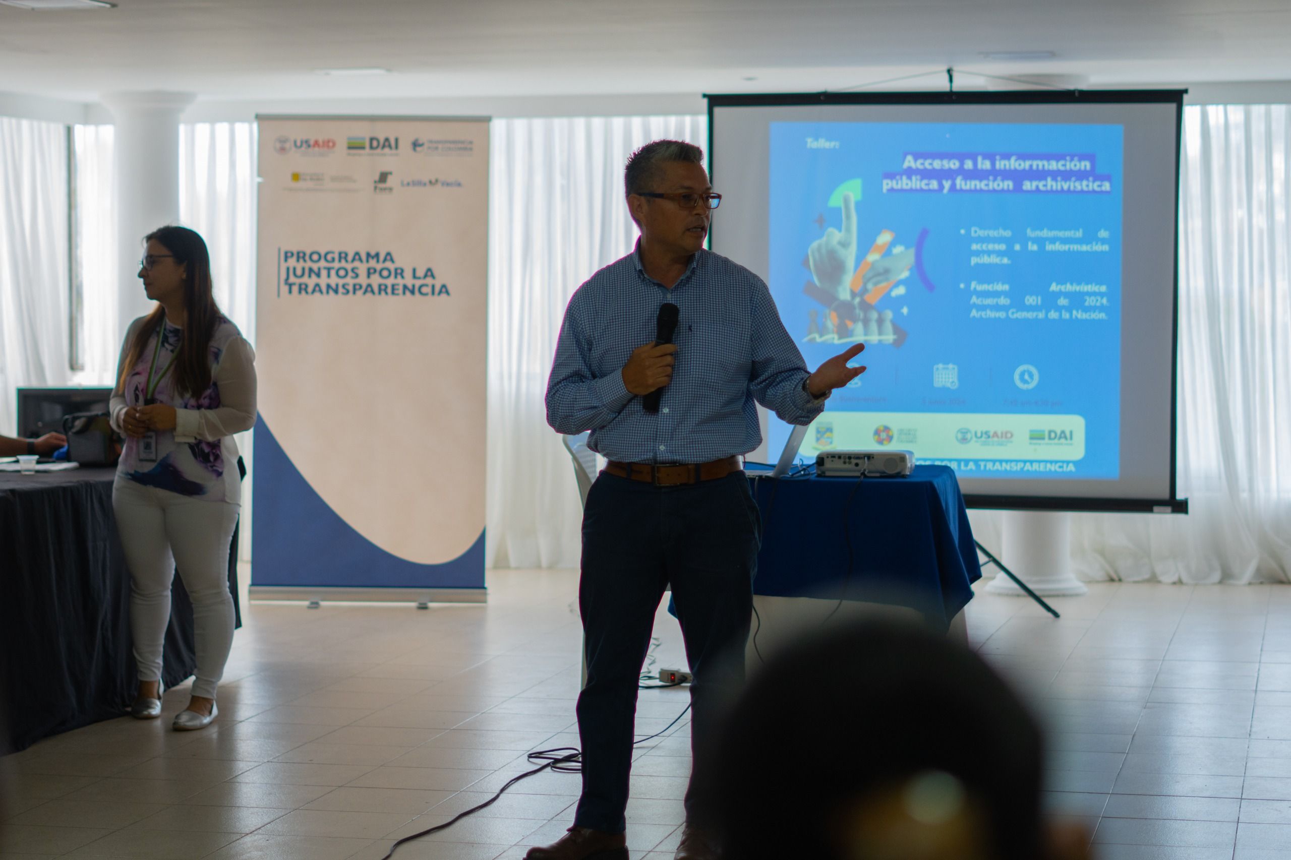 Funcionarios de la Alcaldía refuerzan conocimientos en Acceso a la Información Pública