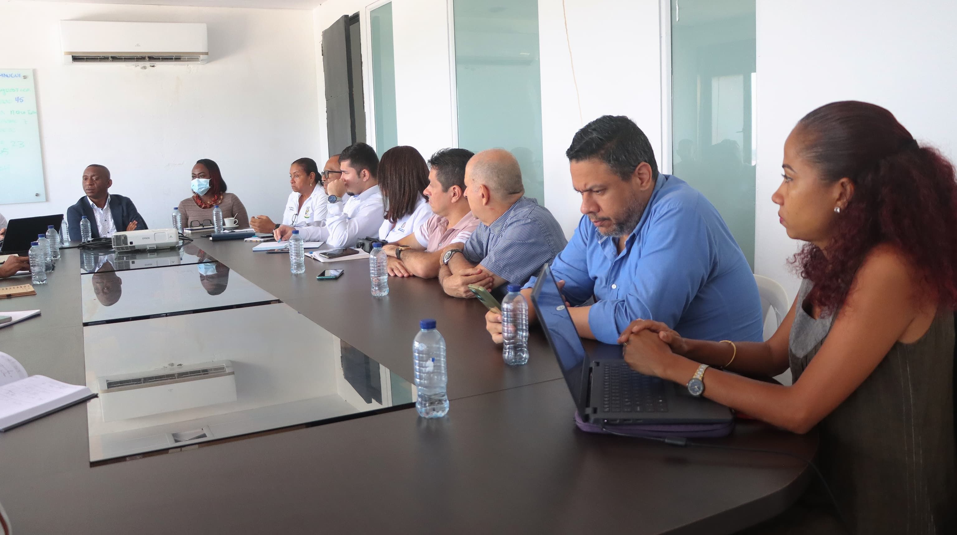 Alcaldía Distrital se reunió con Comité Intergremial y Cámara de Comercio para articularse y lograr un mejor desarrollo económico y social en Buenaventura