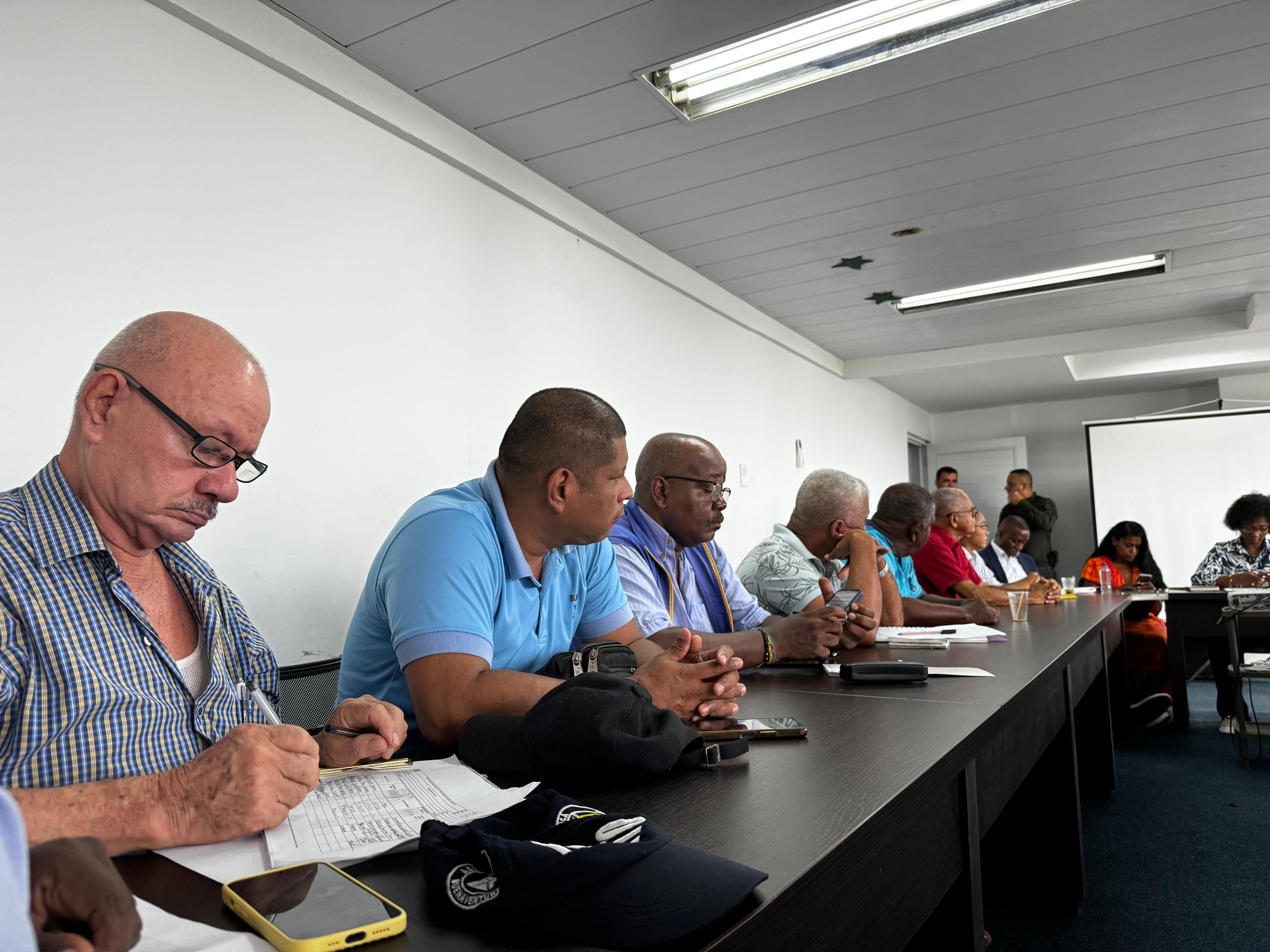 Gremio de conductores de servicio público en Buenaventura optimistas, luego de acercamientos con la Administración Distrital