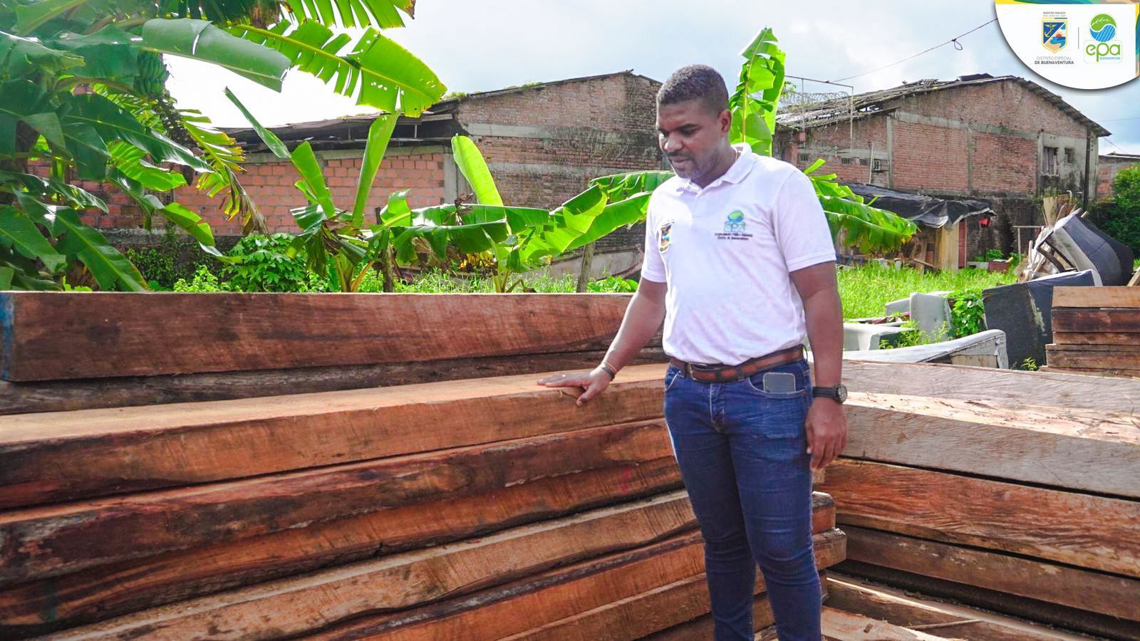 EPA gestionó donación de madera para familias afectadas por ventisca en Buenaventura