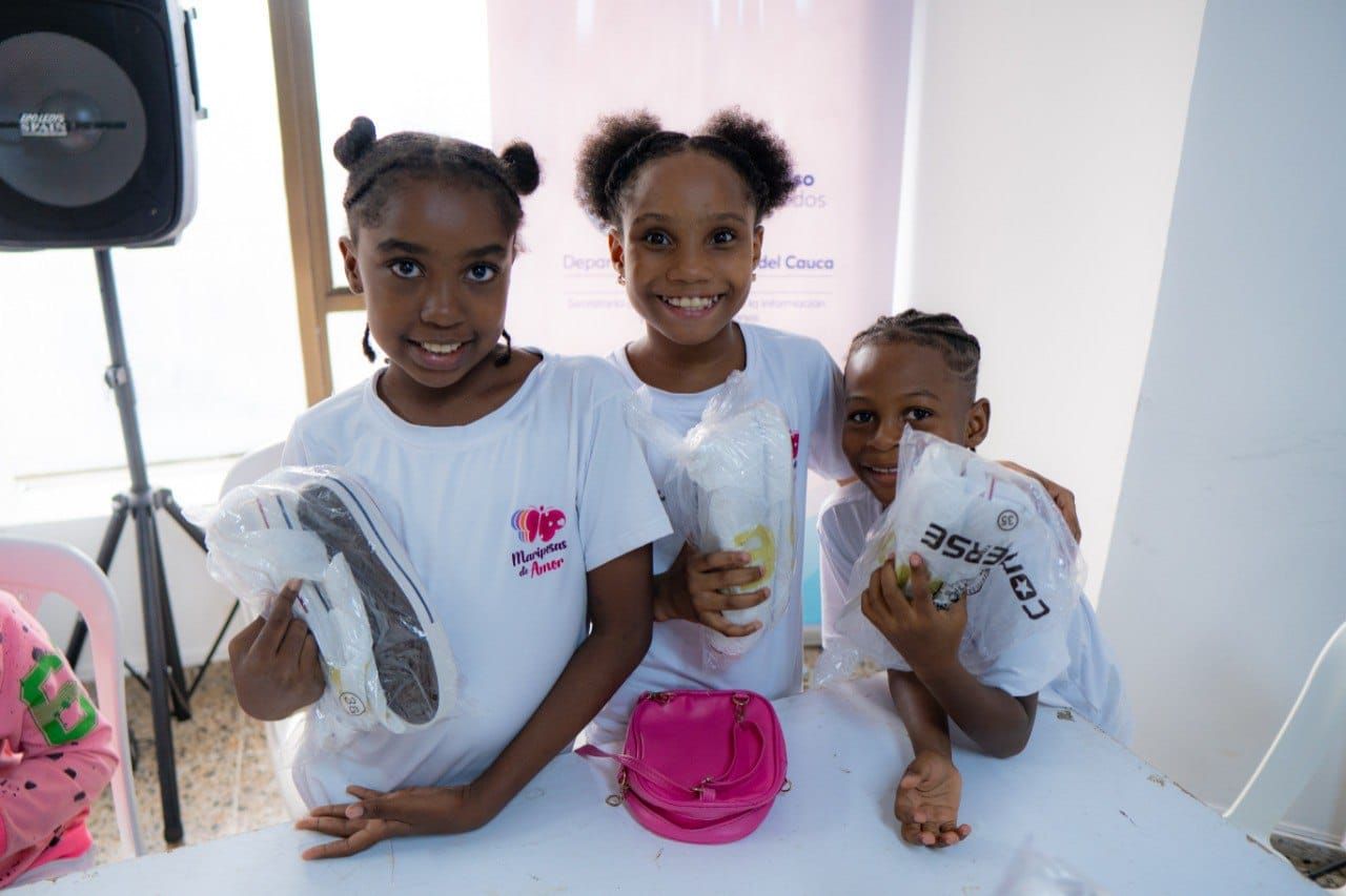 Niños y niñas de la Fundación Mariposas de Amor conocieron cómo funciona la Alcaldía de Buenaventura