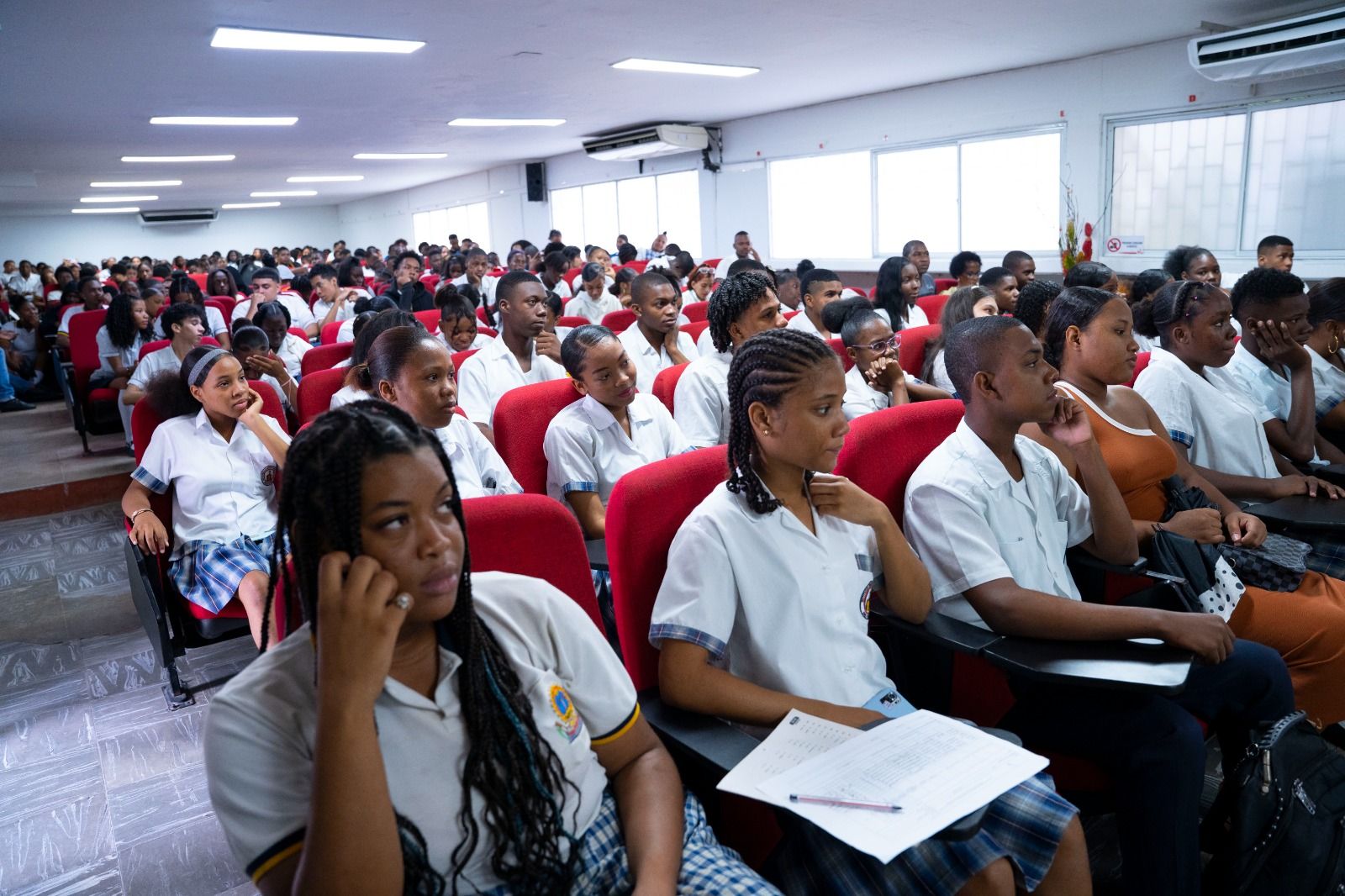 Este viernes prosigue la actividad de Exploración Vocacional para estudiantes de grado 11