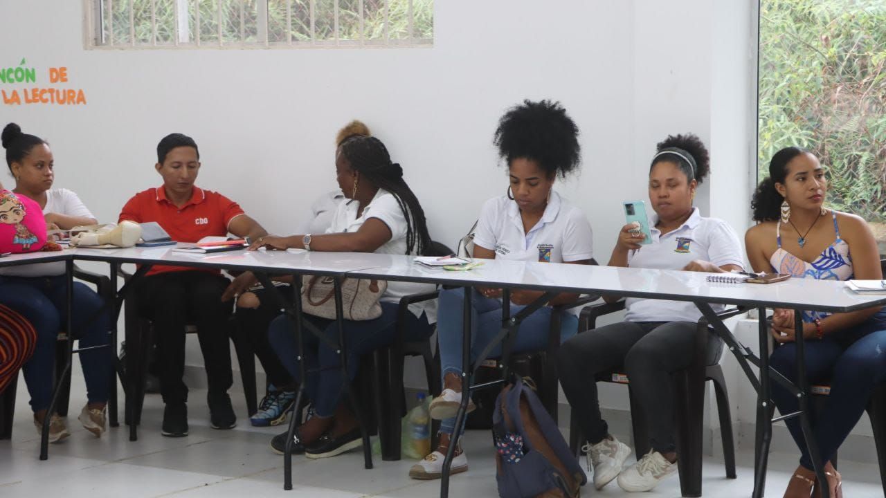 Sesionó la Mesa Distrital de Primera Infancia, Infancia y Adolescencia de Buenaventura para revisar el cumplimiento de compromisos