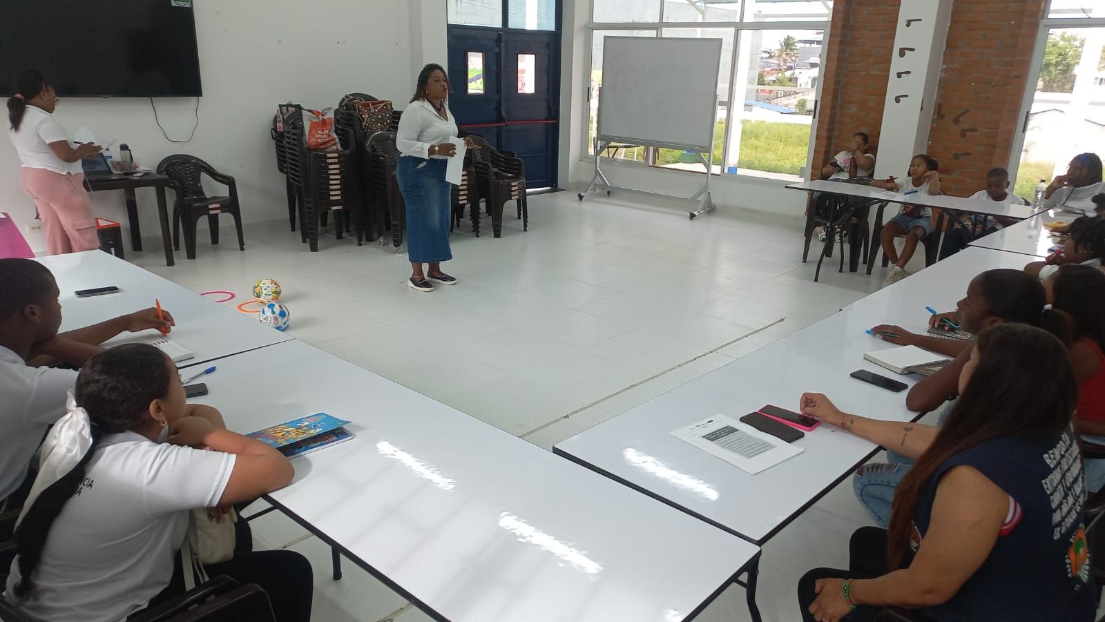 Sesionó la Mesa Distrital de Niños, Niñas y Adolescentes en Buenaventura
