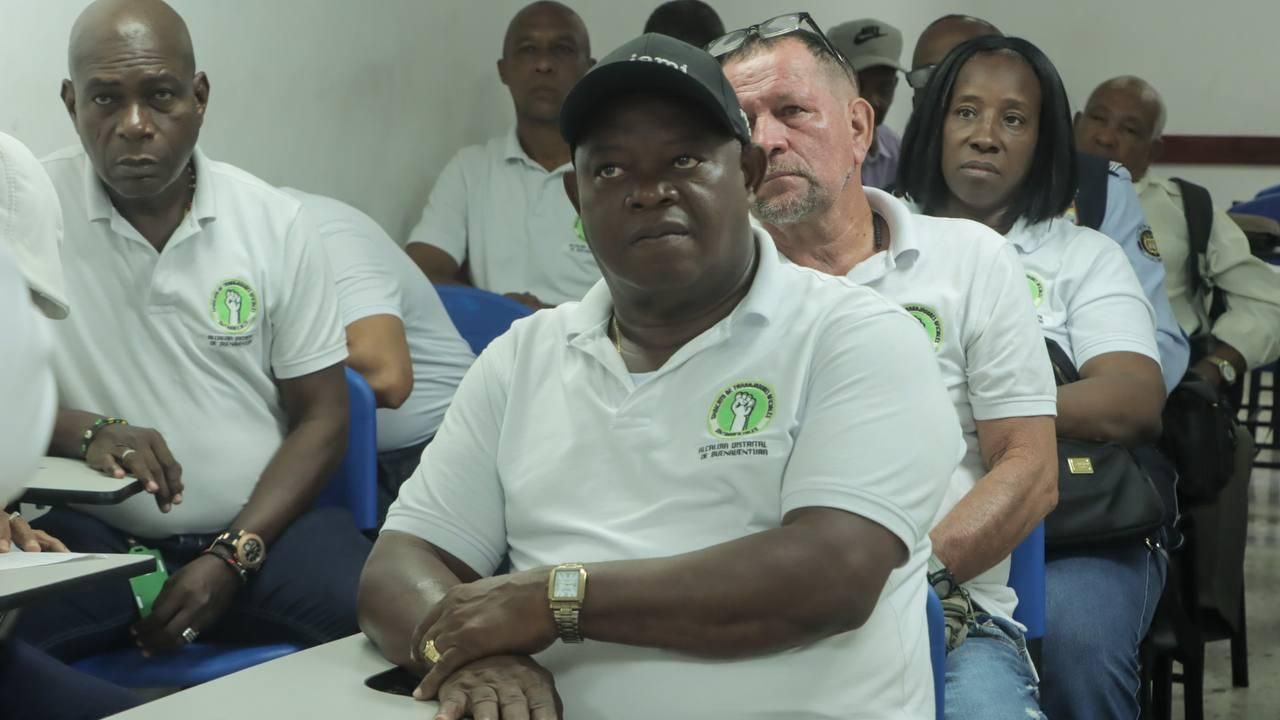 Alcaldía de Buenaventura presentó informe de la Ley 550 a Sindicatos quienes respaldaron y avalaron los avances