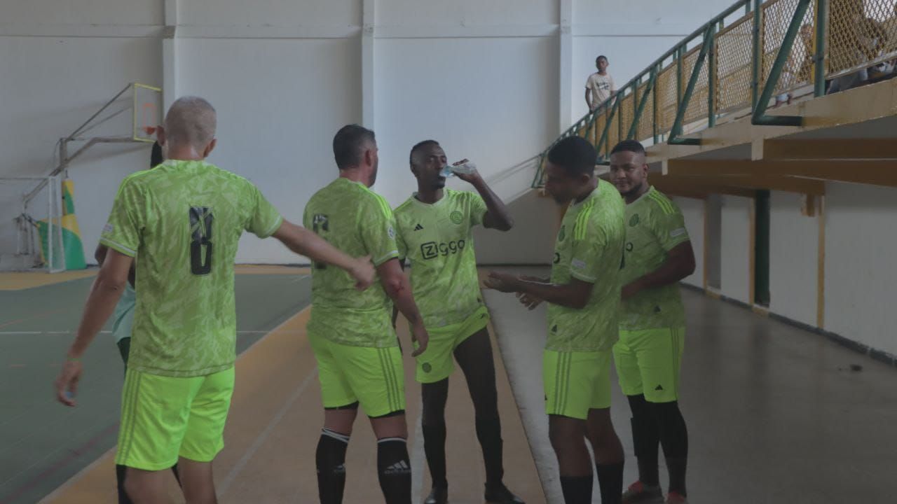 Inderbuenaventura prosigue con la realización del Torneo de Fútbol Sala para conductores de servicio público