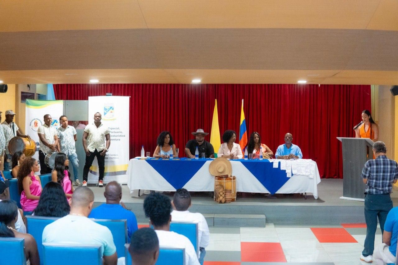 Alcaldía Distrital de Buenaventura da la bienvenida a las candidatas del Reinado Señorita Litoral en un cóctel inaugural