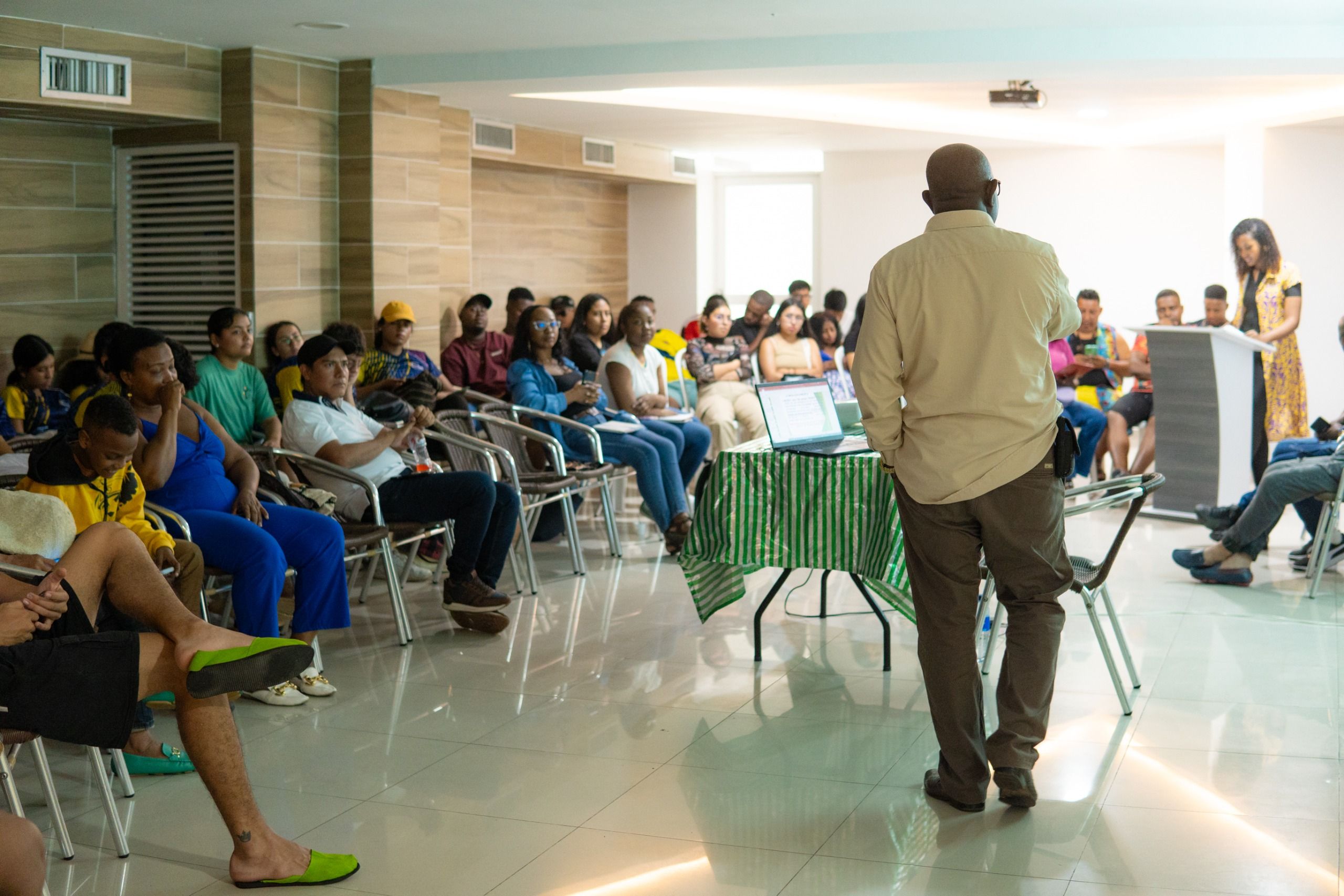 Festival Folclórico y Señorita Litoral, Versión No. 34, contó con una nutrida agenda académica