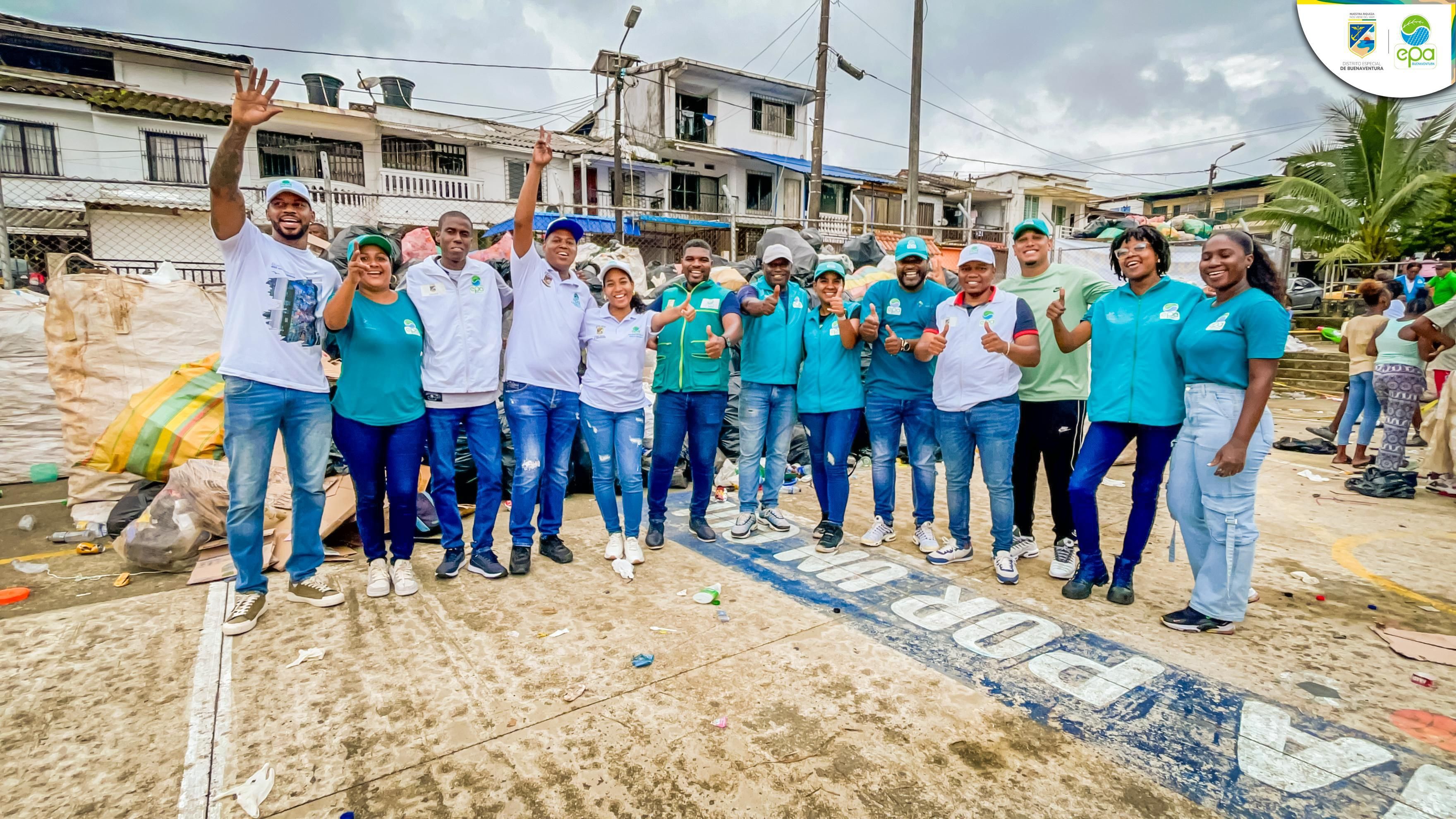 Sexta versión del Biotrueque permitió el intercambio de 10 toneladas de residuos sólidos por alimentos en Buenaventura