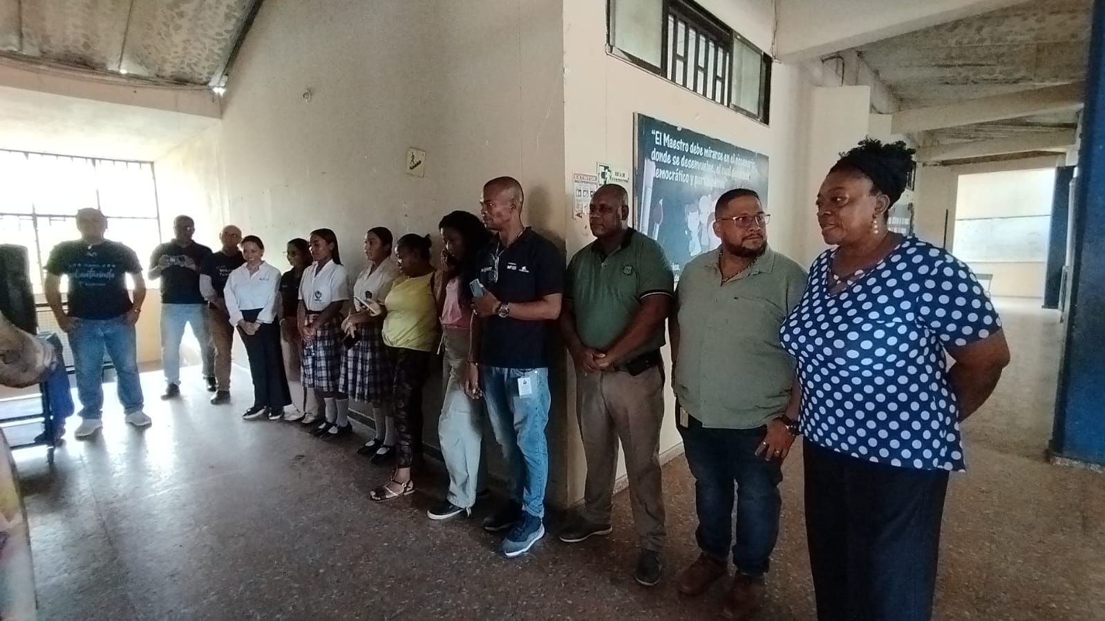 Fundación Movistar entregó 23 equipos de cómputo a la Normal Juan Ladrilleros