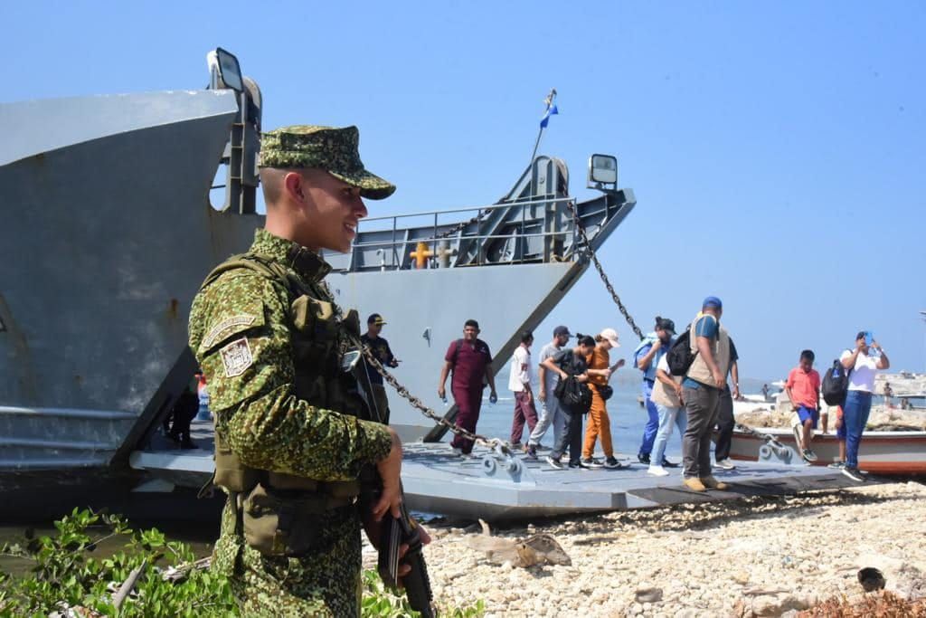 Armada Nacional abre convocatoria para jóvenes de Buenaventura a unirse a sus filas