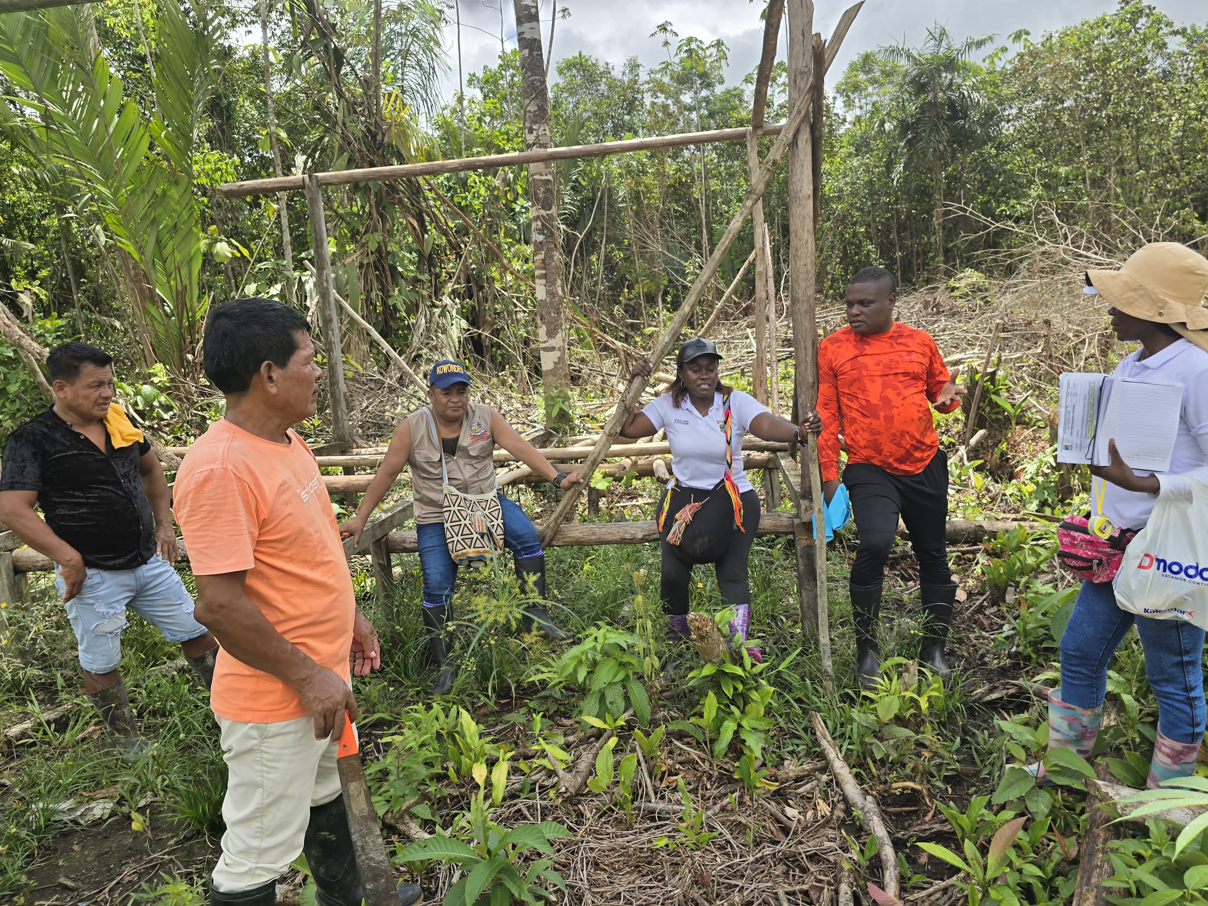Alcaldía de Buenaventura refuerza el desarrollo agropecuario en comunidades rurales con apoyo directo a 50 familias