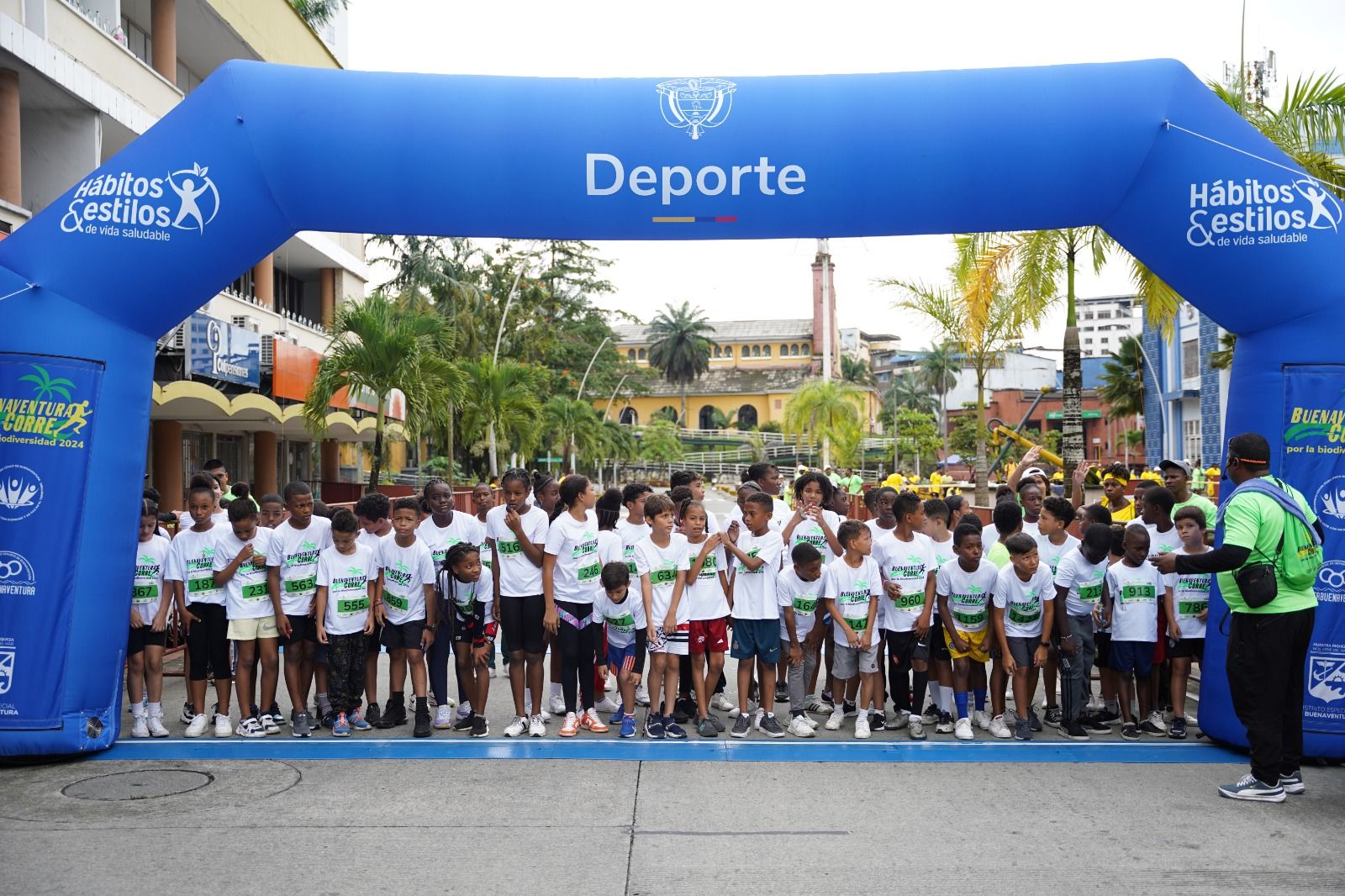 Carrera atlética "Buenaventura Corre", contó con masiva participación de la comunidad