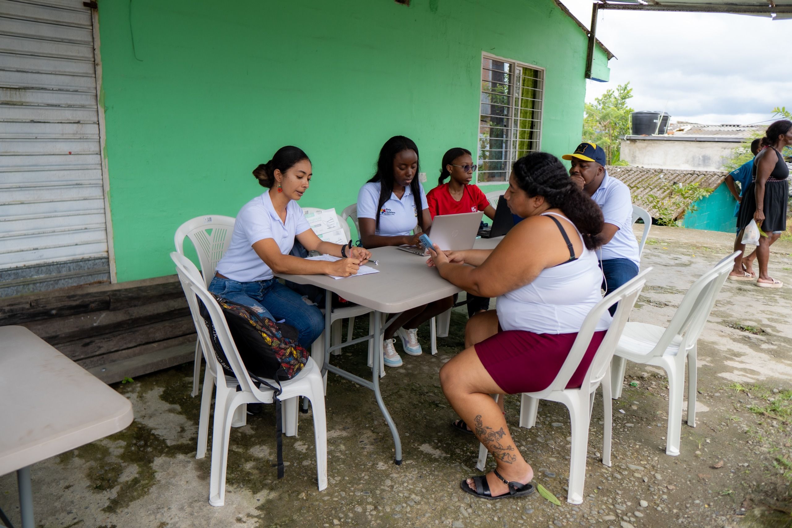 Secretaría de Convivencia para la Sociedad Civil realiza oferta institucional en Ciudadela Nueva Buenaventura