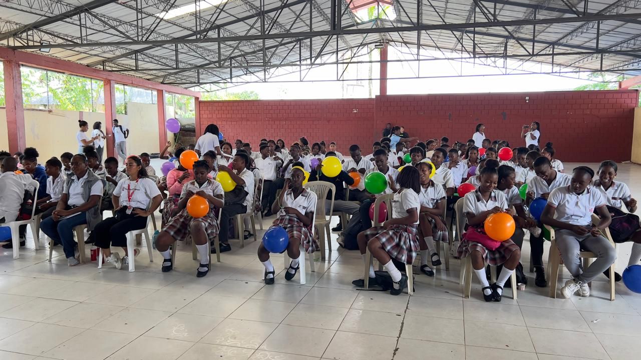 La Secretaría de Salud del Distrito inaugura el Programa Zona de Orientación Escolar (ZOE) para fortalecer la salud mental de los estudiantes de Buenaventura.