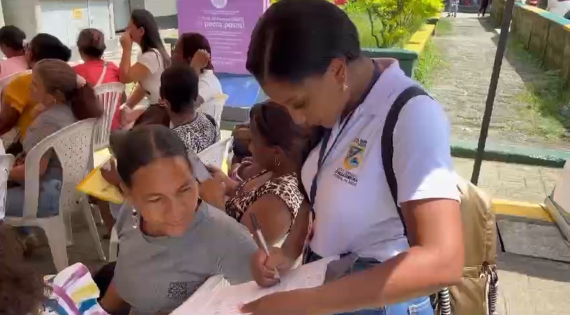 Secretaría de Salud conmemora el Día Internacional de la Lucha contra el Cáncer de Mama con la Caminata Ruta Fucsia por la Vida