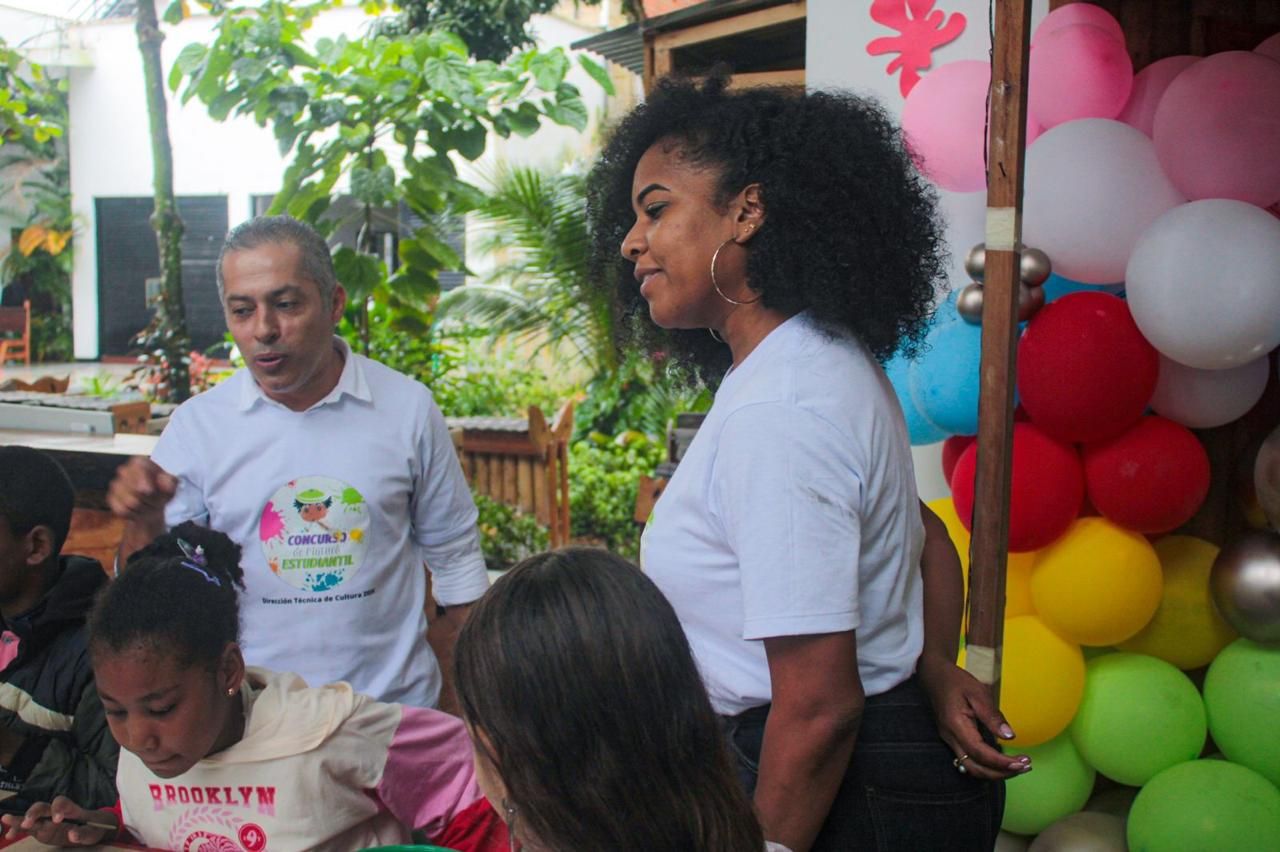 Jóvenes bonaverenses muestran su talento en el concurso de pintura estudiantil ‘Ancestralidad y Territorio´
