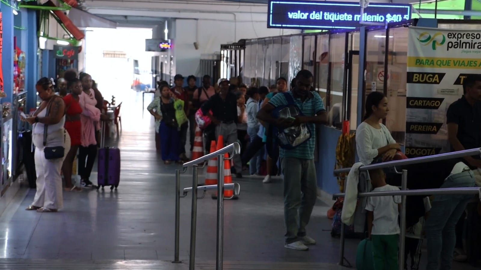 Terminal de Transporte de Buenaventura enfrenta desafíos por bloqueos y refuerza medidas para garantizar la atención a los viajeros