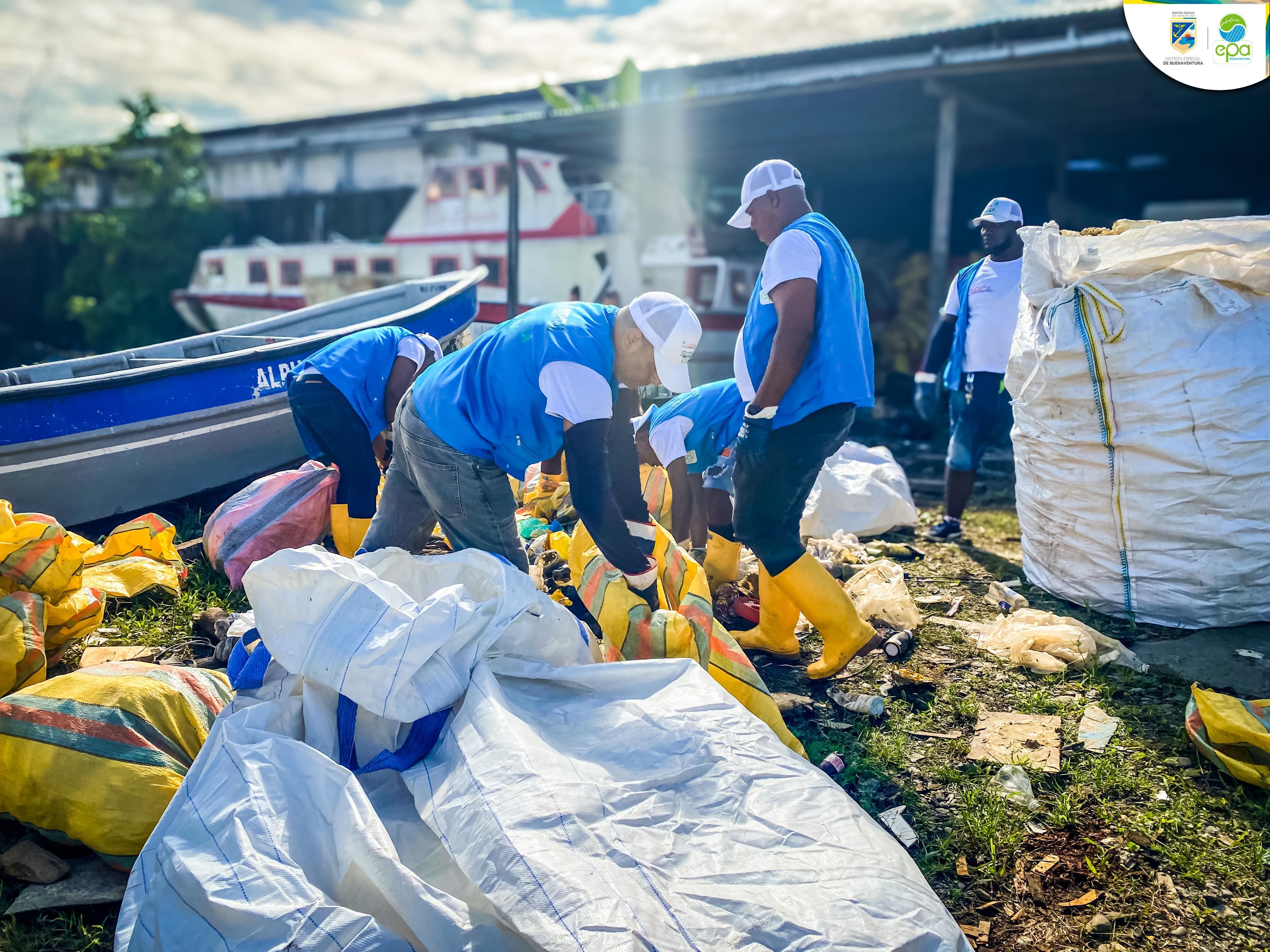EPA Buenaventura realizó limpieza de la bahía para recuperar el ecosistema