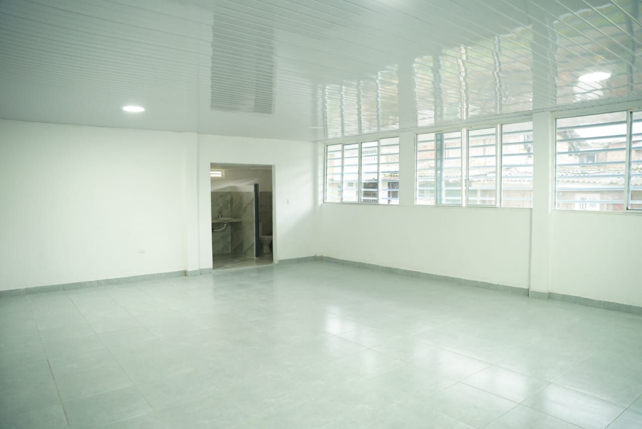 Alcaldía de Buenaventura entrega obras de remodelación del Centro Comunitario del barrio Santa Cruz