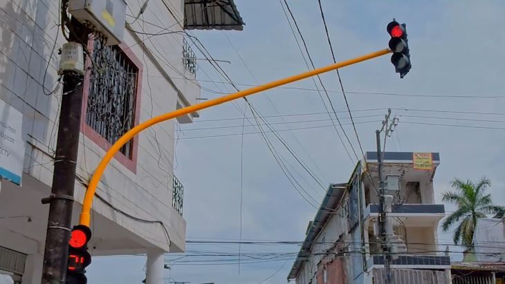 Semáforos inteligentes llegan a Buenaventura para mejorar la movilidad