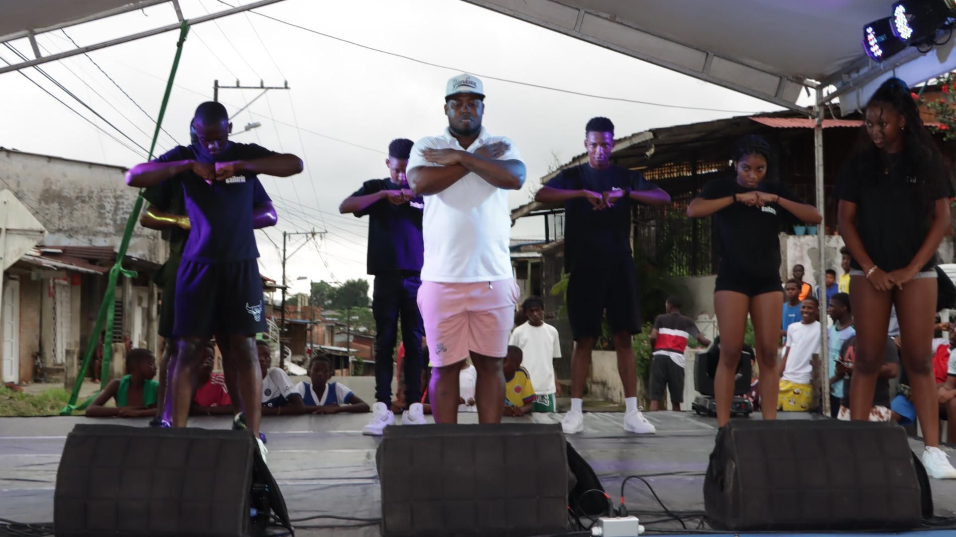 Retreta Cultural por la Paz llegó al barrio Alfonso López Michelsen: comunidad disfrutó de una jornada de esparcimiento y cultura