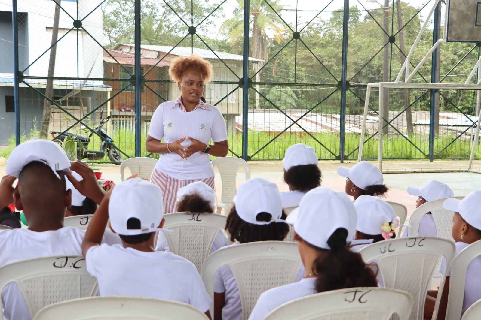 Lanzamiento de la estrategia "Semillas de Paz" para promover la sana convivencia en el Distrito de Buenaventura