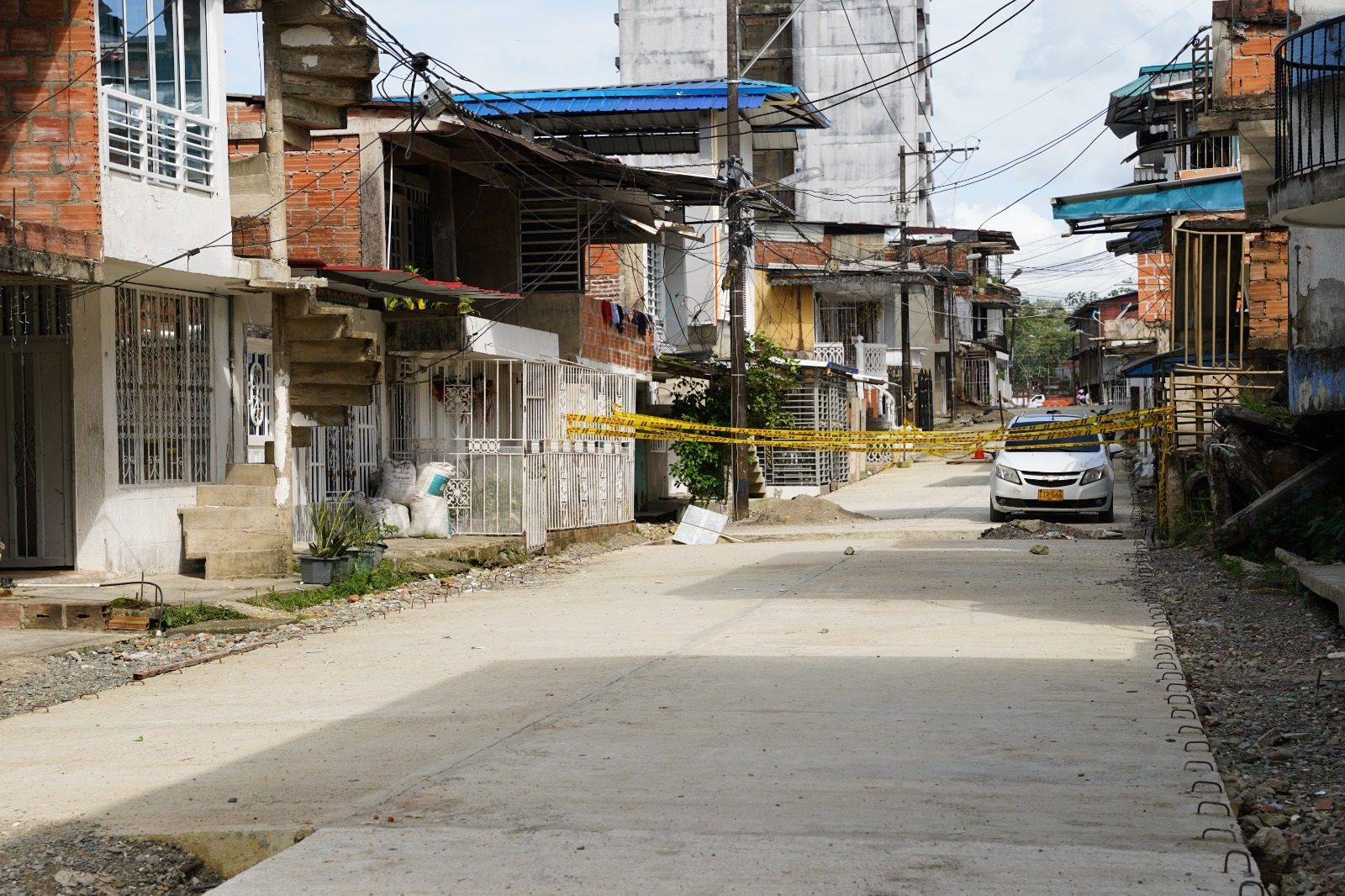 Alcaldía de Buenaventura avanza con sus obras viales que transformarán la conectividad