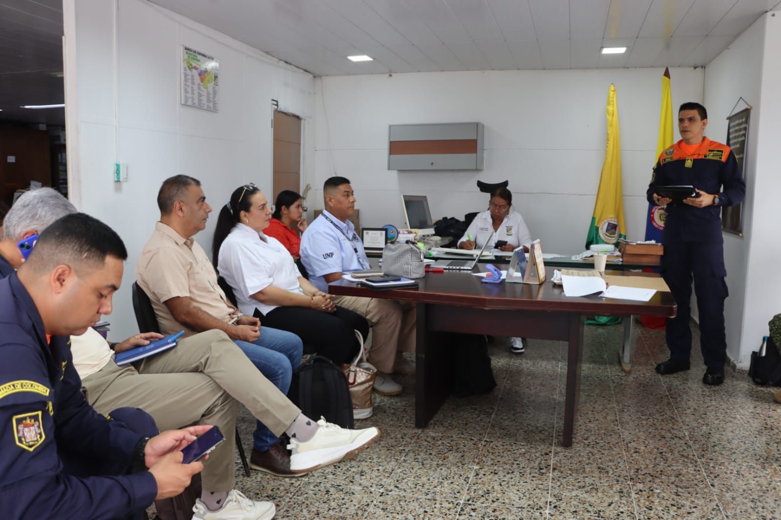 En Consejo de Seguridad de Buenaventura se planifican estrategias para fortalecer la seguridad del Distrito en 2025"