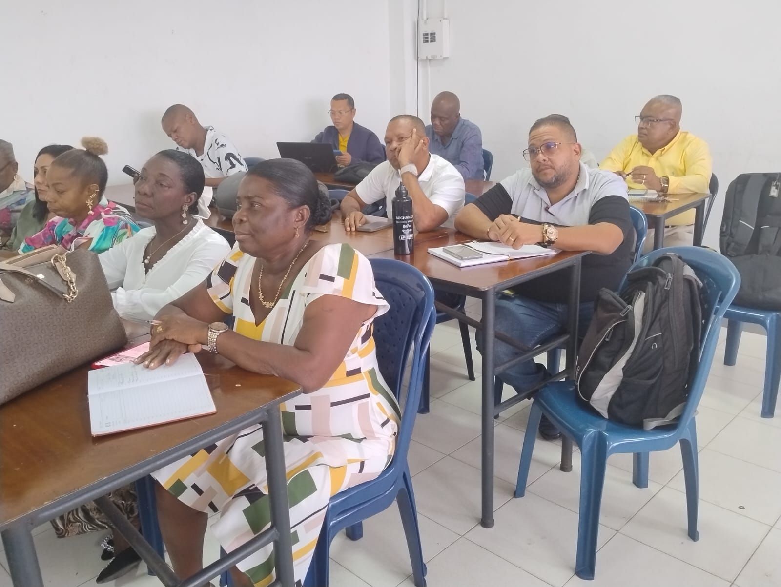Rectores del Distrito conocieron la hoja de ruta para trabajar el año lectivo 2025