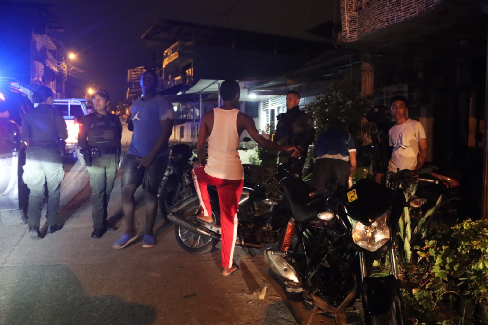 Caravana de seguridad en Buenaventura: Un compromiso con la paz y tranquilidad de los ciudadanos