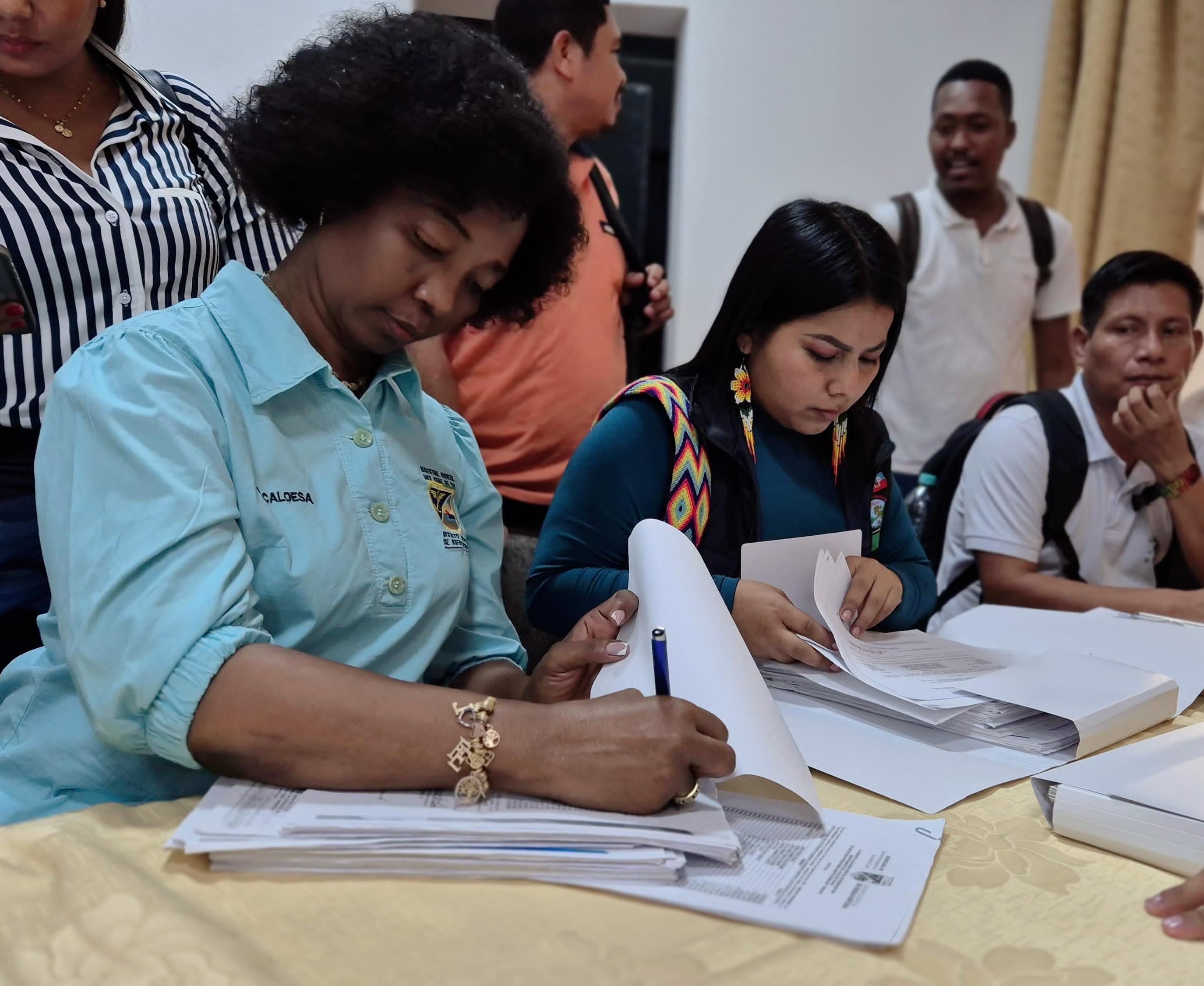 Buenaventura refuerza la representación indígena con la posesión de 40 nuevas autoridades de resguardos