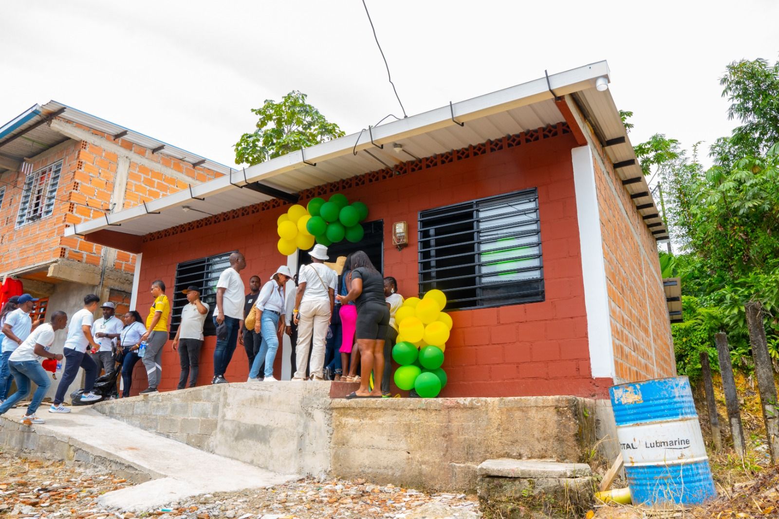 Alcaldía Distrital entregó 11 casetas comunales renovadas, fortaleciendo el tejido social de Buenaventura