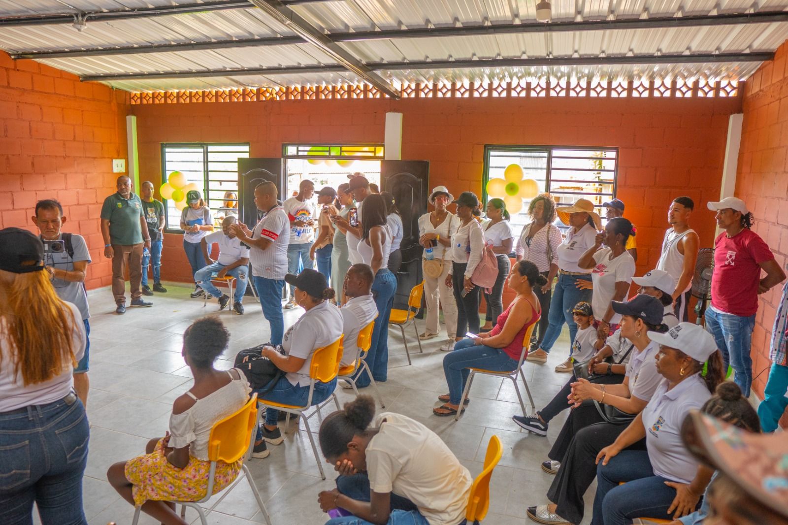Alcaldía Distrital entregó 11 casetas comunales renovadas, fortaleciendo el tejido social de Buenaventura