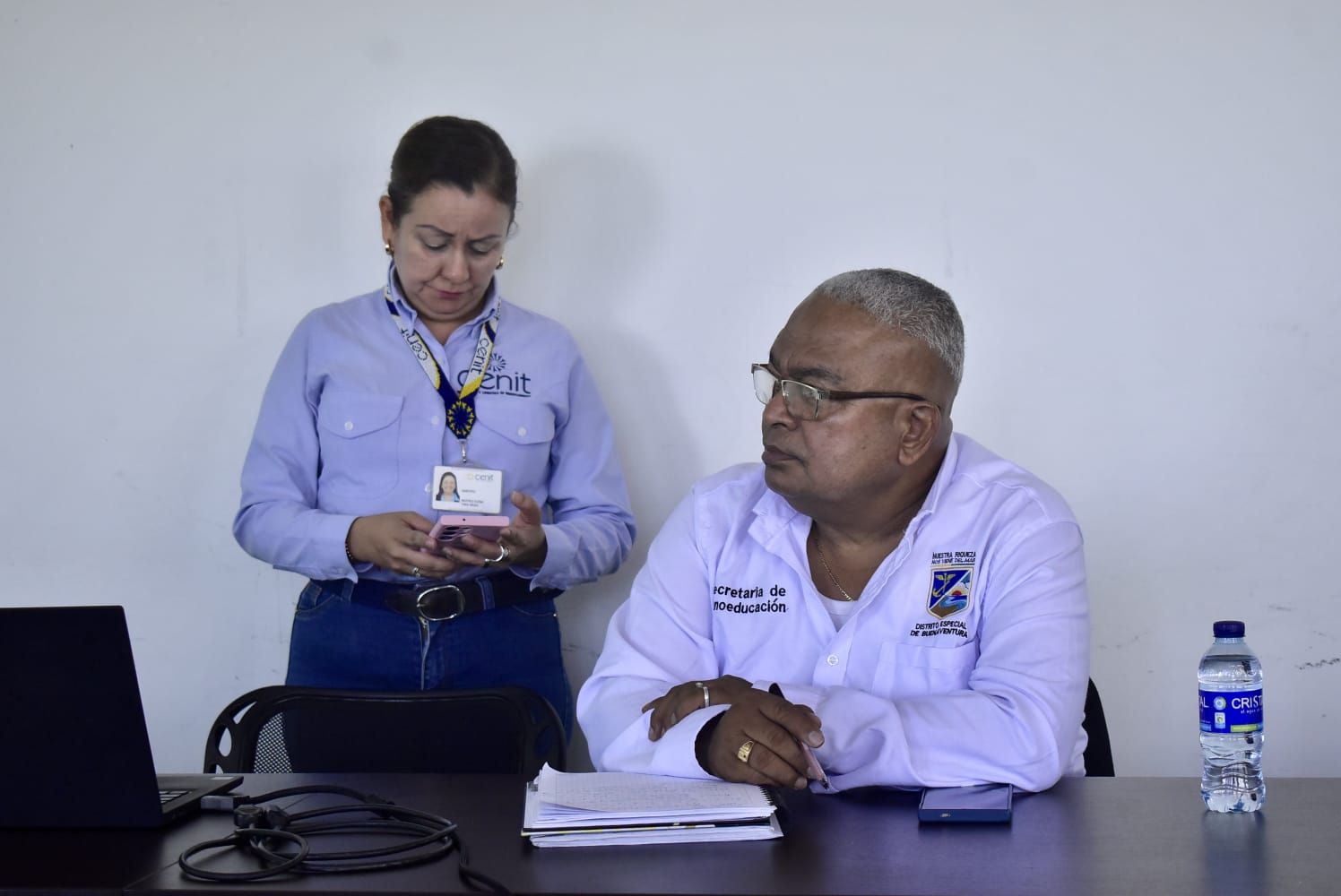 Cenit socializó la segunda etapa del convenio para dotar de mobiliario escolar 24 planteles del Distrito