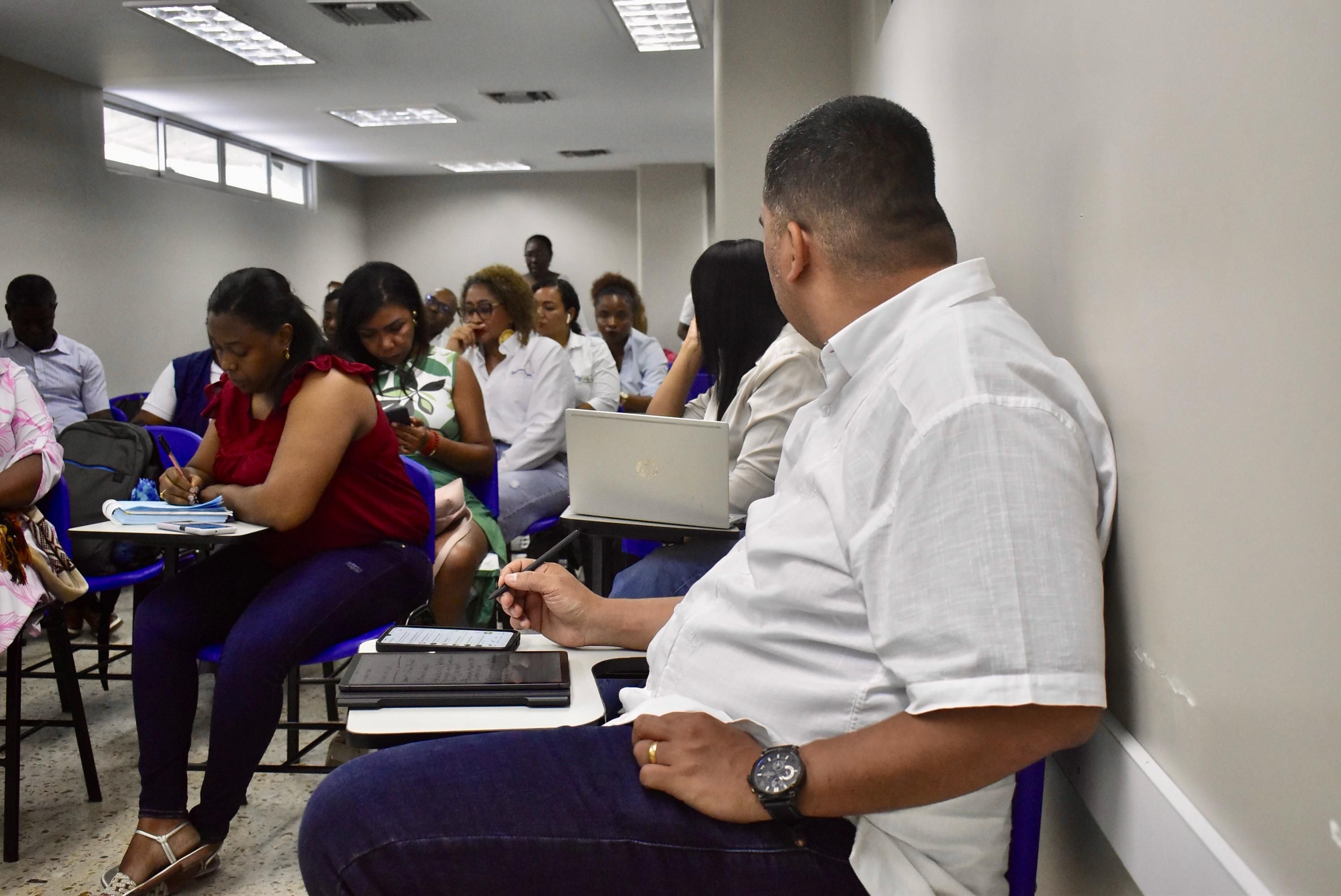 Buenaventura impulsa el empleo y el emprendimiento con la creación de una red público-privada de articulación