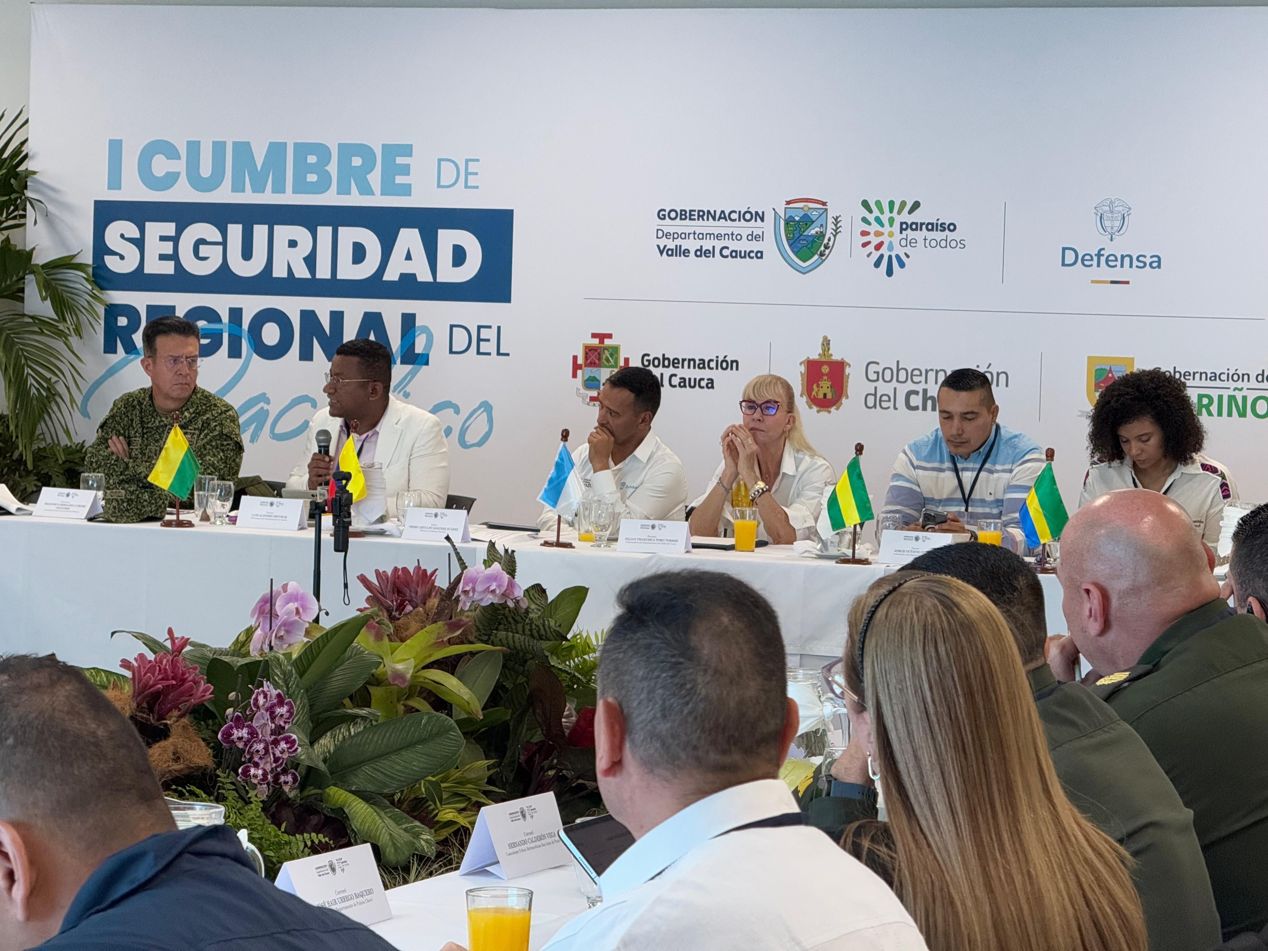 Buenaventura solicita al Gobierno Nacional marco legal de sometimiento colectivo para avance de mesas sociojurídicas