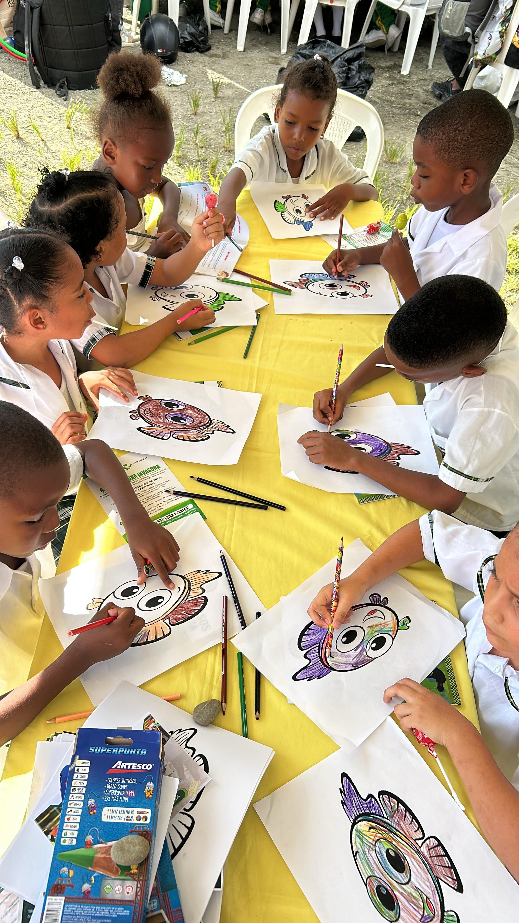 Alcaldía de Buenaventura y Gobernación del Valle lideran exitosa jornada social en el barrio Caldas