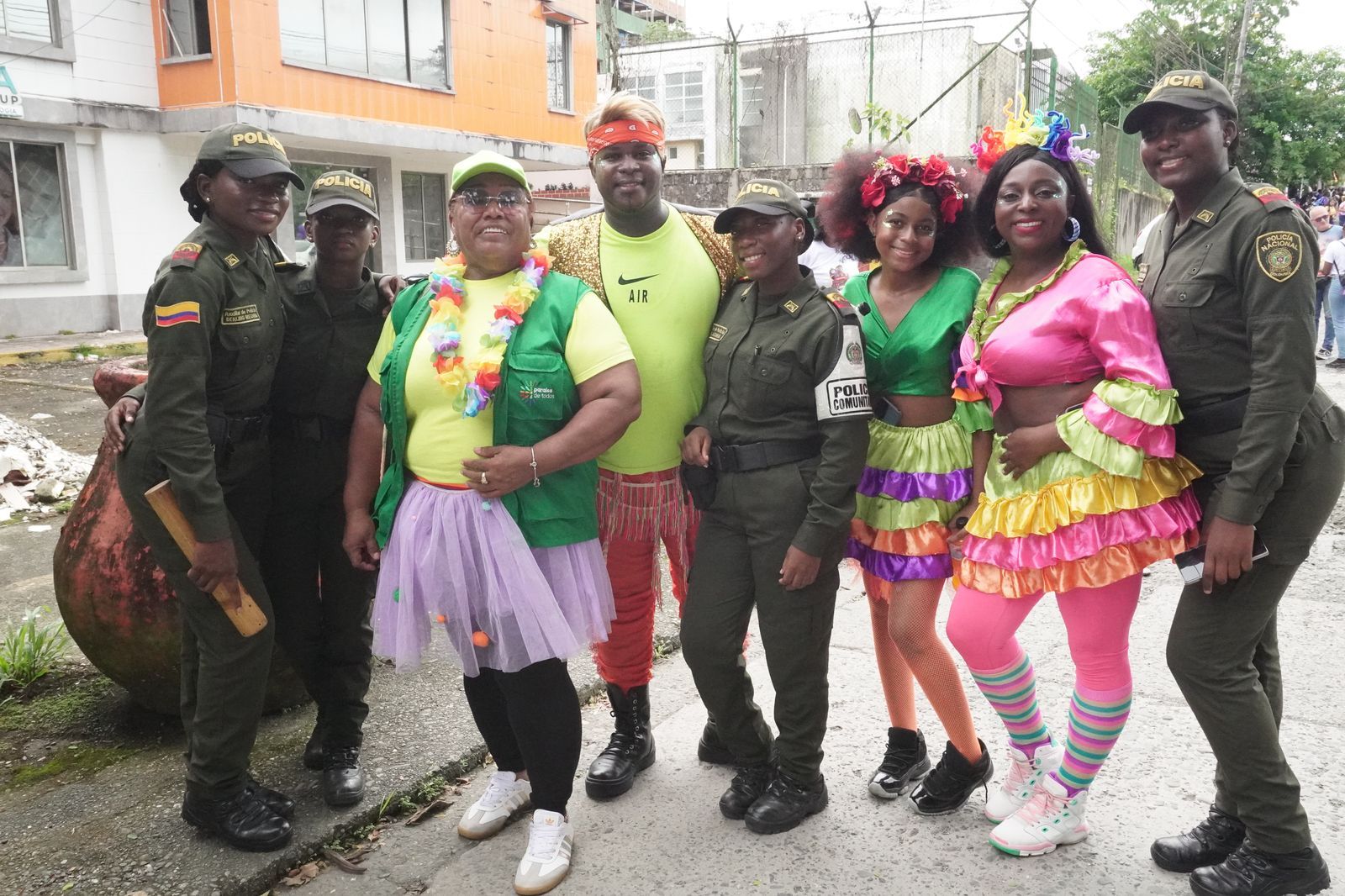 Con desfile, comparsas y mucha alegría, Buenaventura celebró el Día Internacional de los Niños