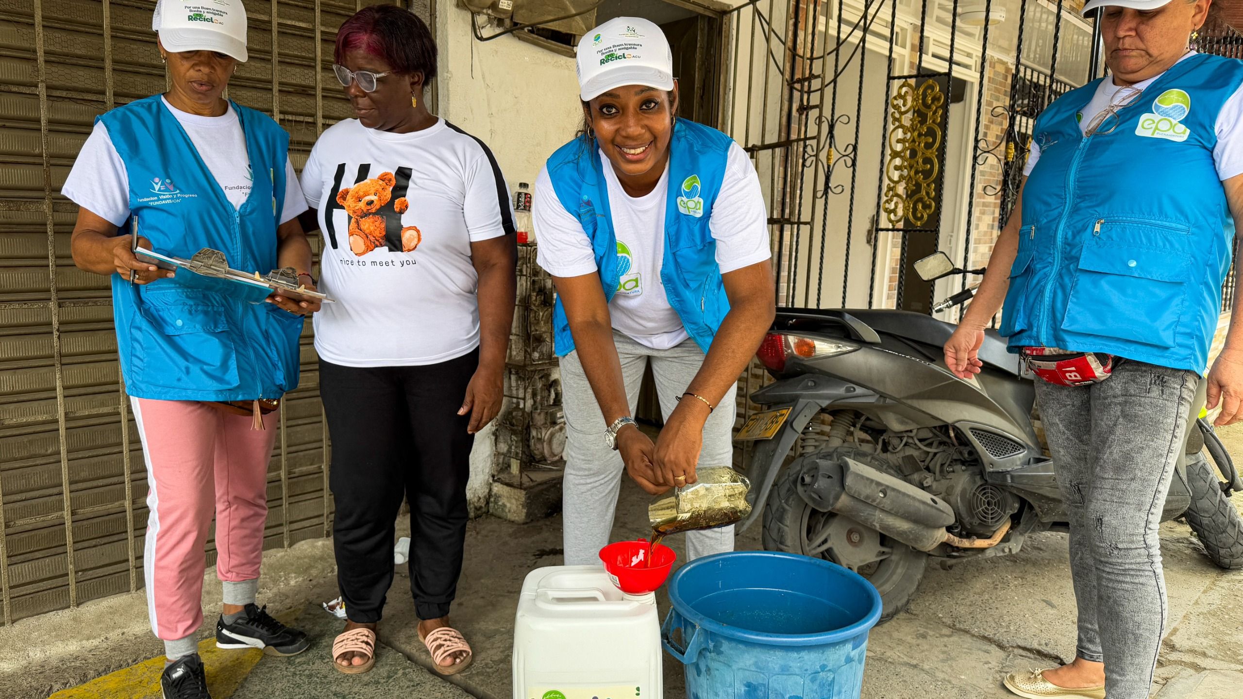 Doscientos cincuenta bonaverenses aprendieron a reciclar el aceite de cocina usado en sus hogares