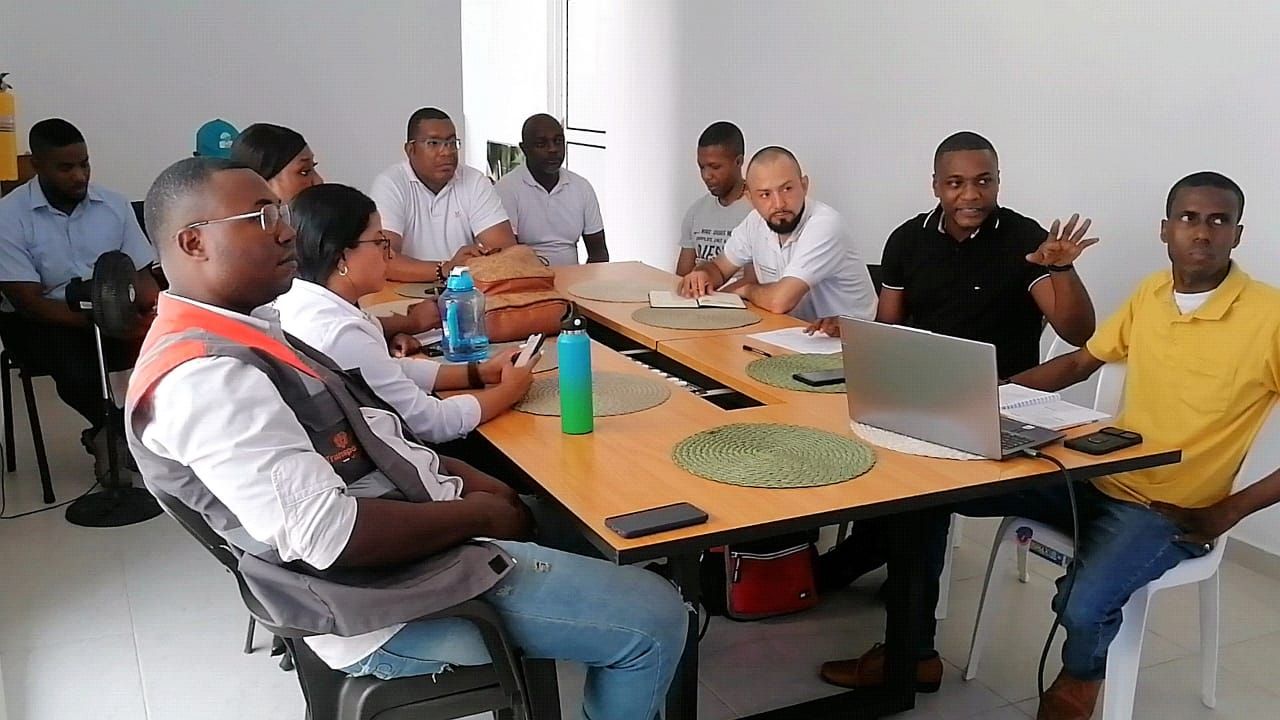 Adelantan primera mesa técnica sobre tala y poda de árboles en zonas urbana y rural del Distrito