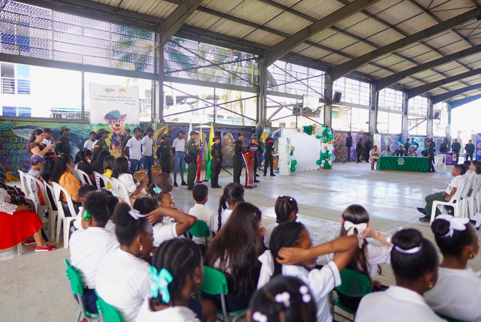Buenaventura forma a 3.000 jóvenes en prevención de drogas en colegios del Distrito
