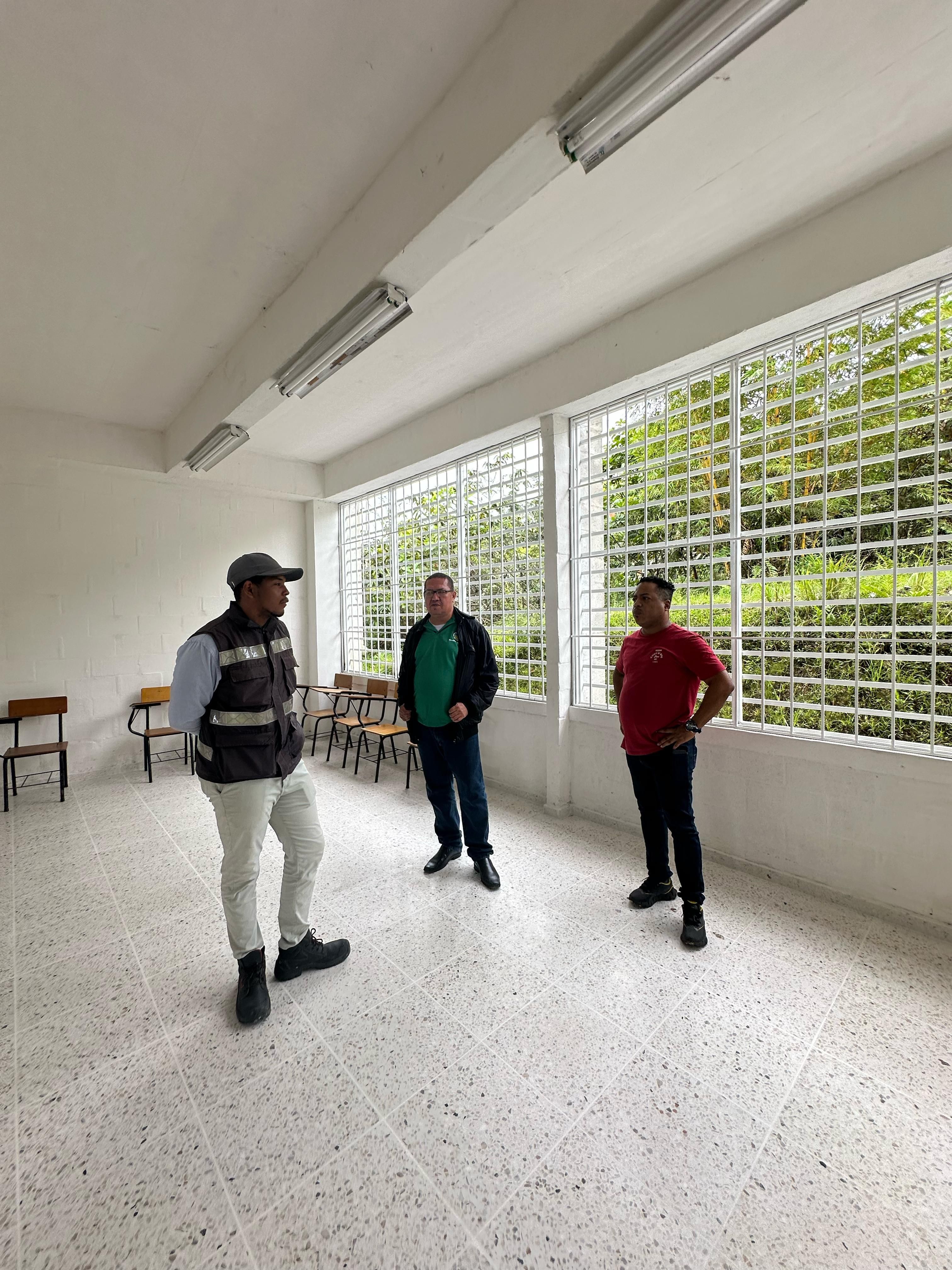 Secretaría de Etnoeducación, Ministerio del Ramo y Findeter entregaron dos mejoramientos de la I.E. Francisco Javier Cisneros