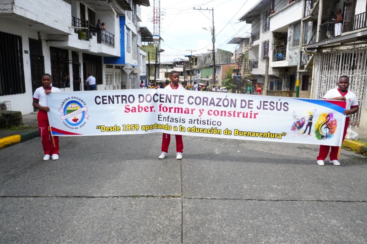 Buenaventura celebró su herencia cultural con un Encuentro de Danza lleno de color y tradición