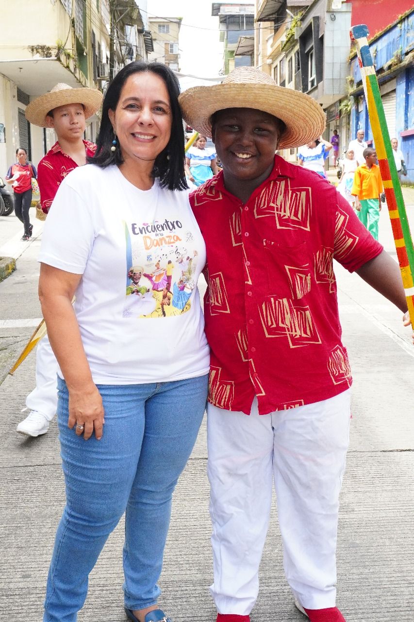 Buenaventura celebró su herencia cultural con un Encuentro de Danza lleno de color y tradición