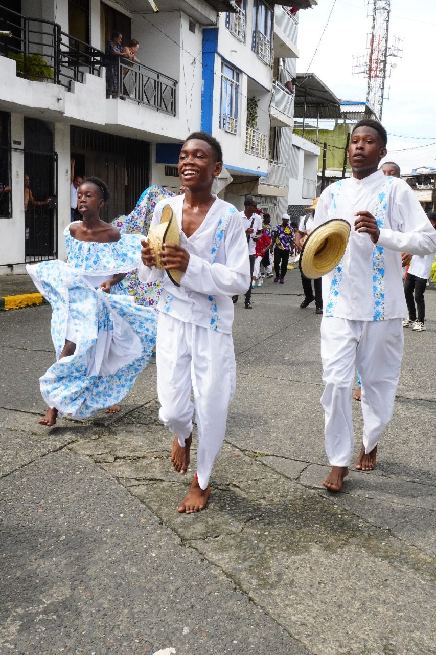 Buenaventura celebró su herencia cultural con un Encuentro de Danza lleno de color y tradición